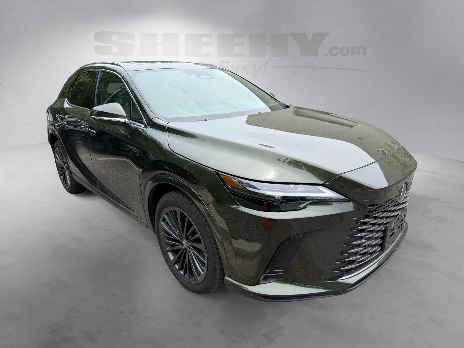 Used 2025 Green Lexus 350h Premium image 2