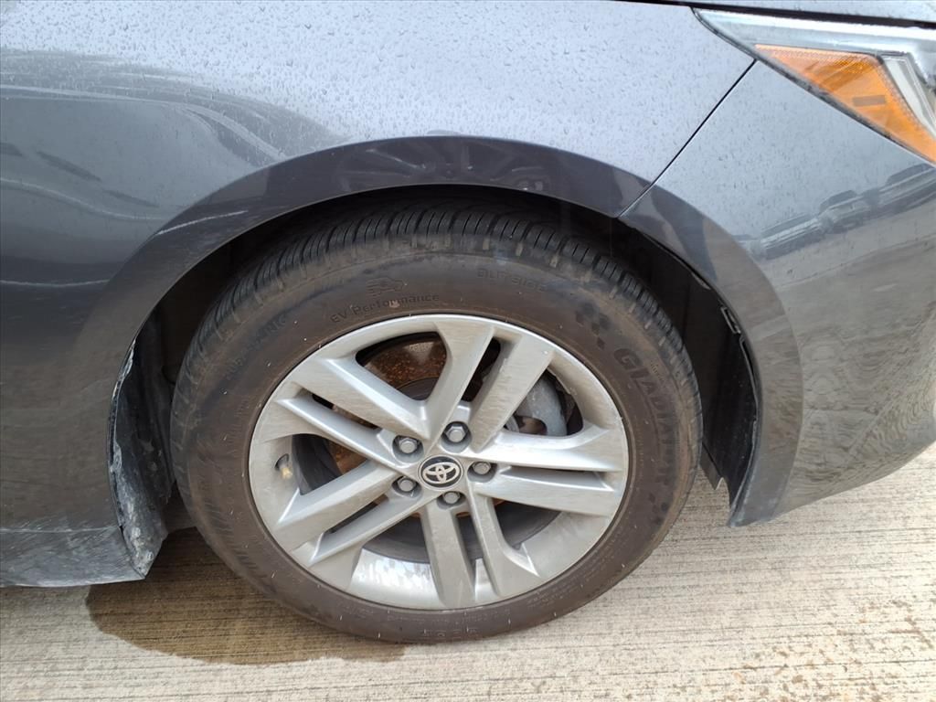 2021 Toyota Corolla Hatchback SE Gray at Community Toyota