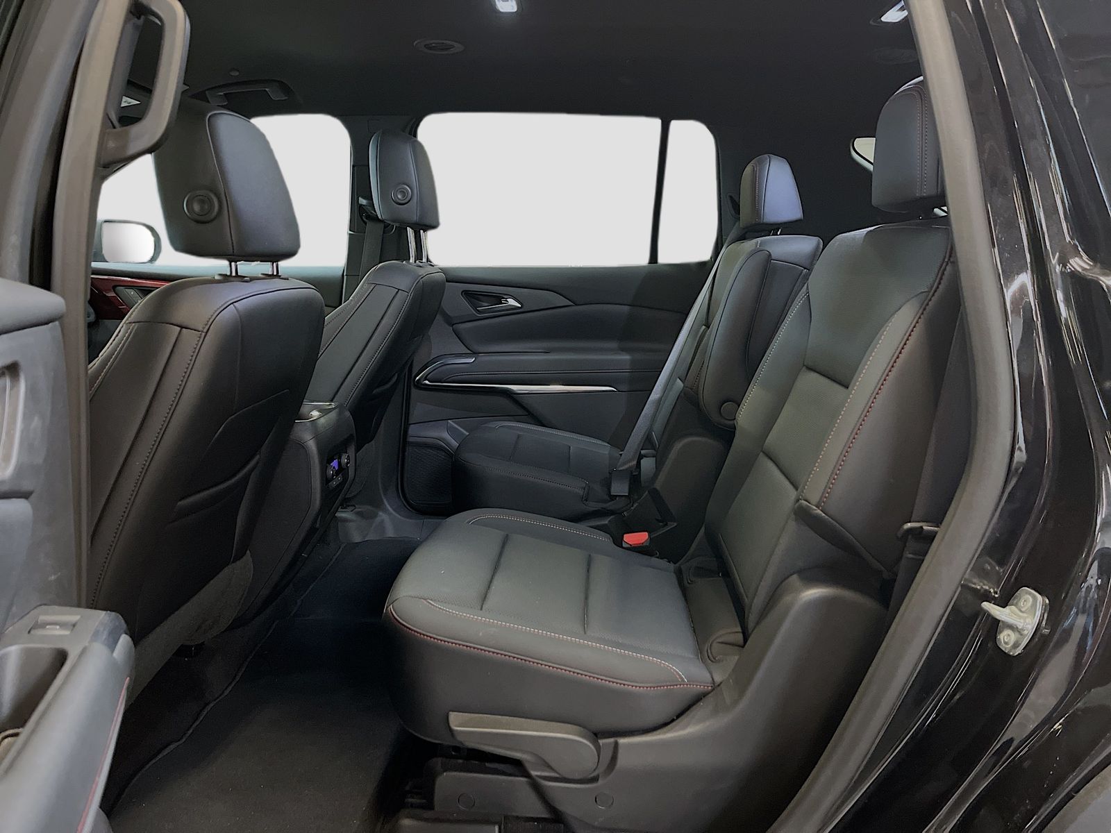 Used 2025 Black Chevrolet Z71 image 24