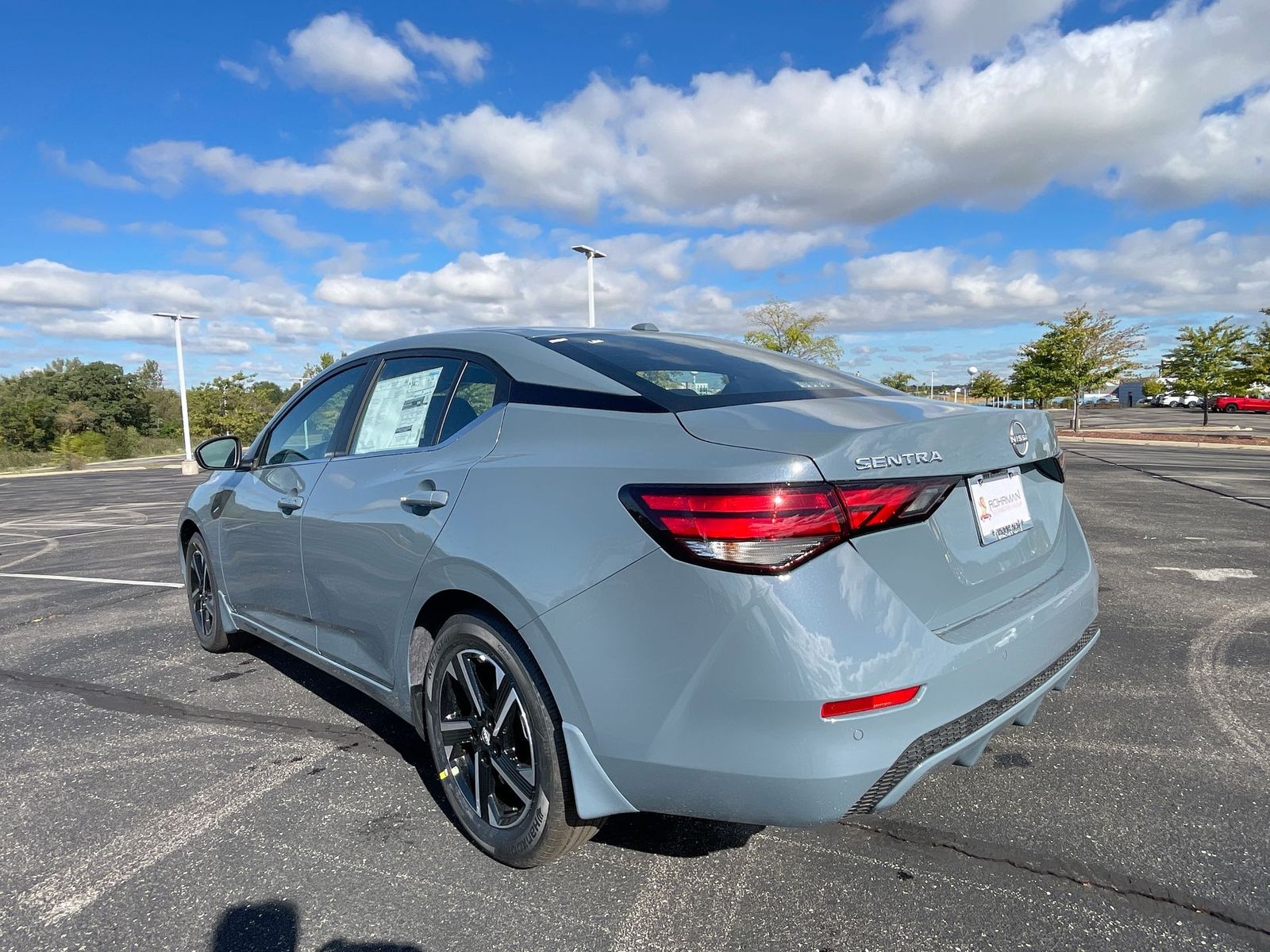 2025 Nissan Sentra SV 31