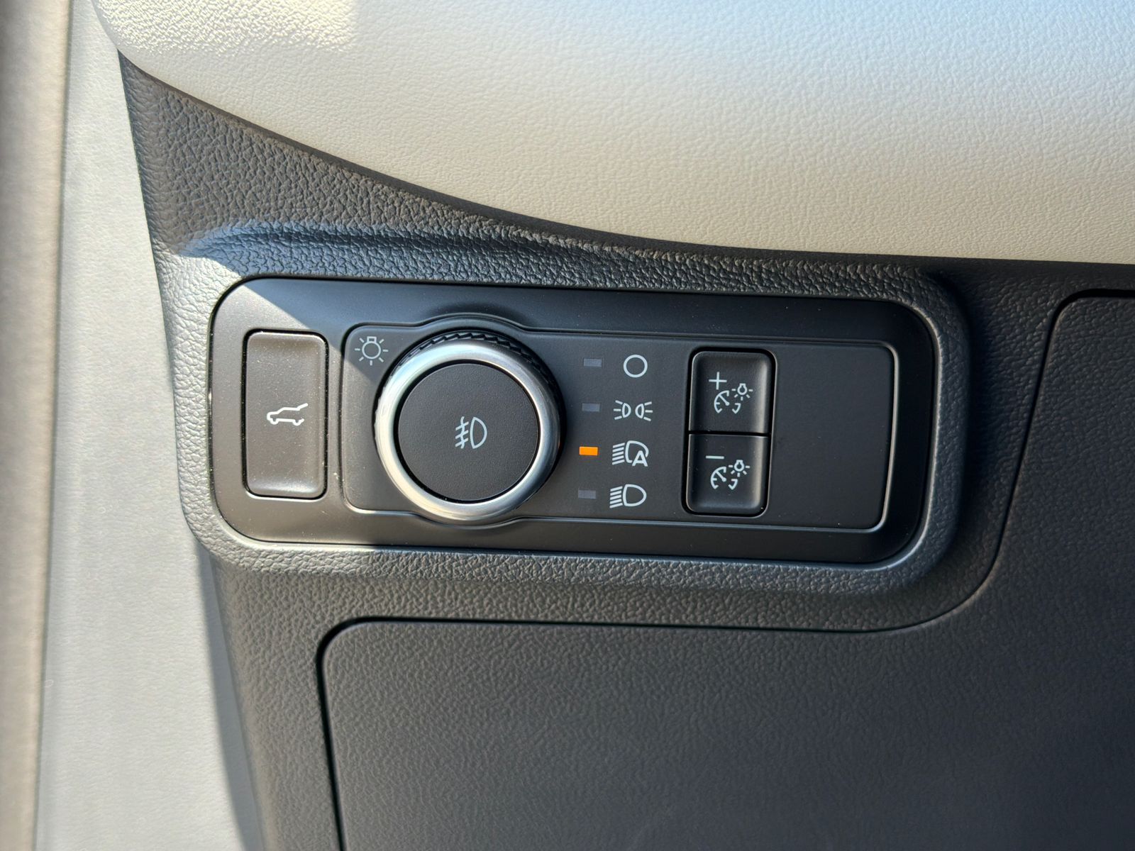 New 2026 Vapor Blue Metallic Ford Active image 36