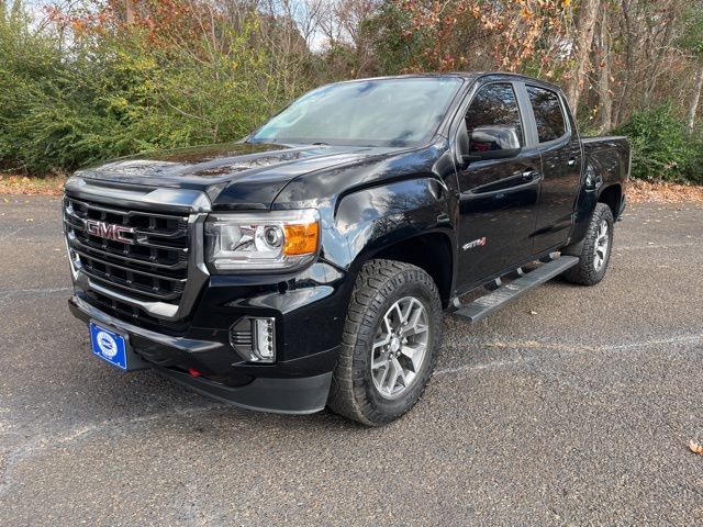 2022 GMC Canyon AT4 Crew Cab 4WD with Cloth