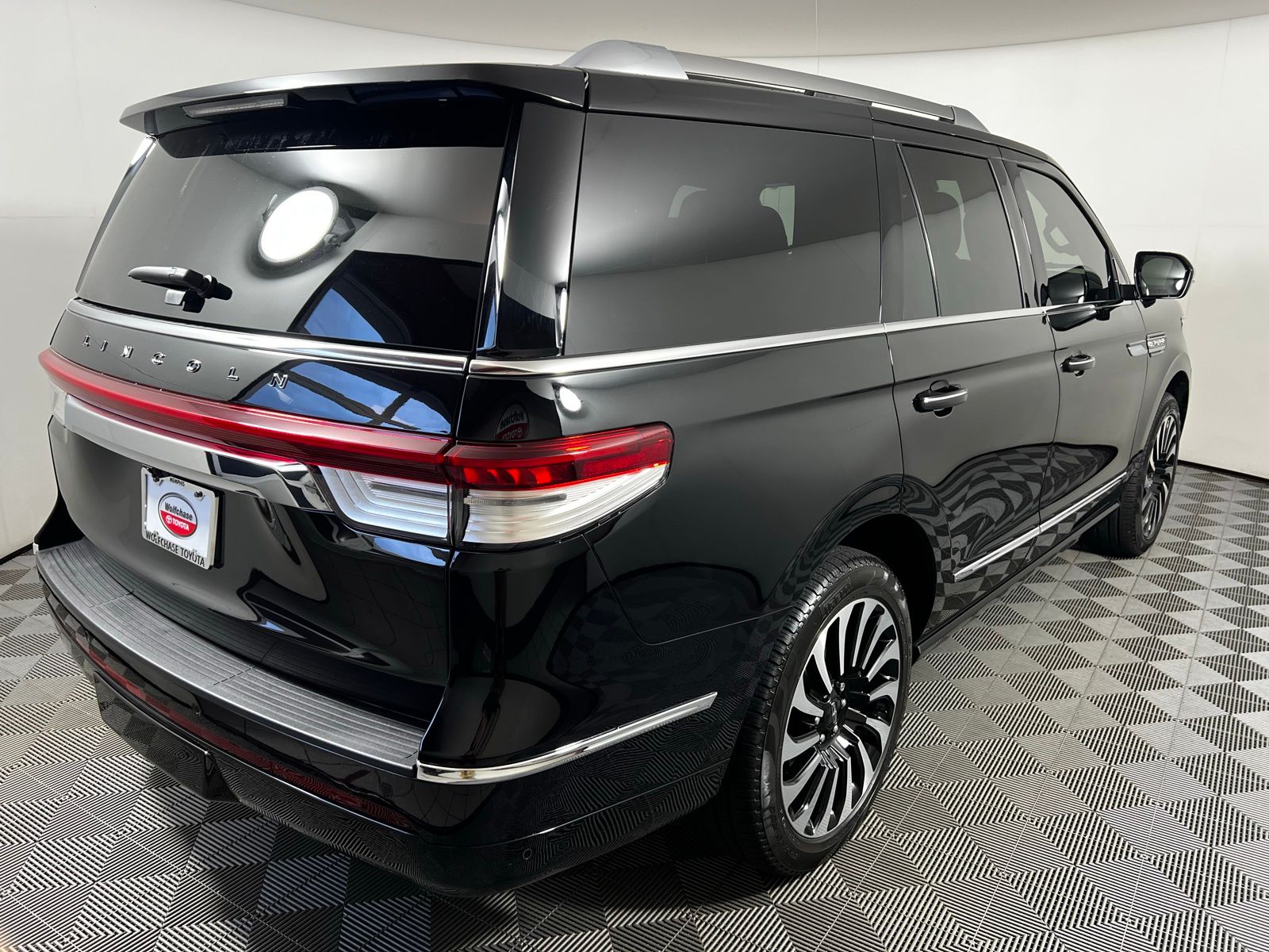 2023 Lincoln Navigator Black Label 14