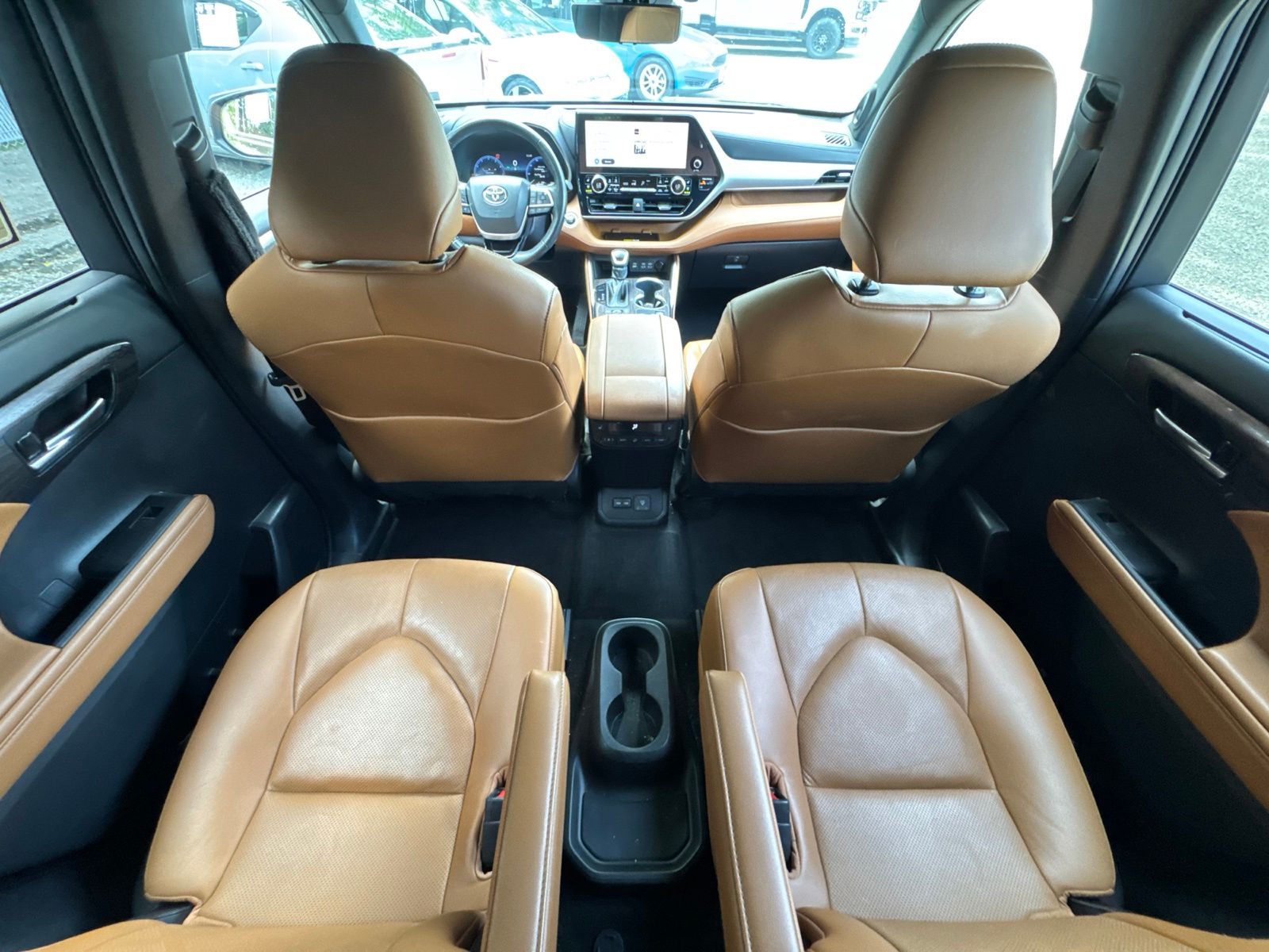 Used 2023 Magnetic Gray Metallic Toyota Platinum image 29