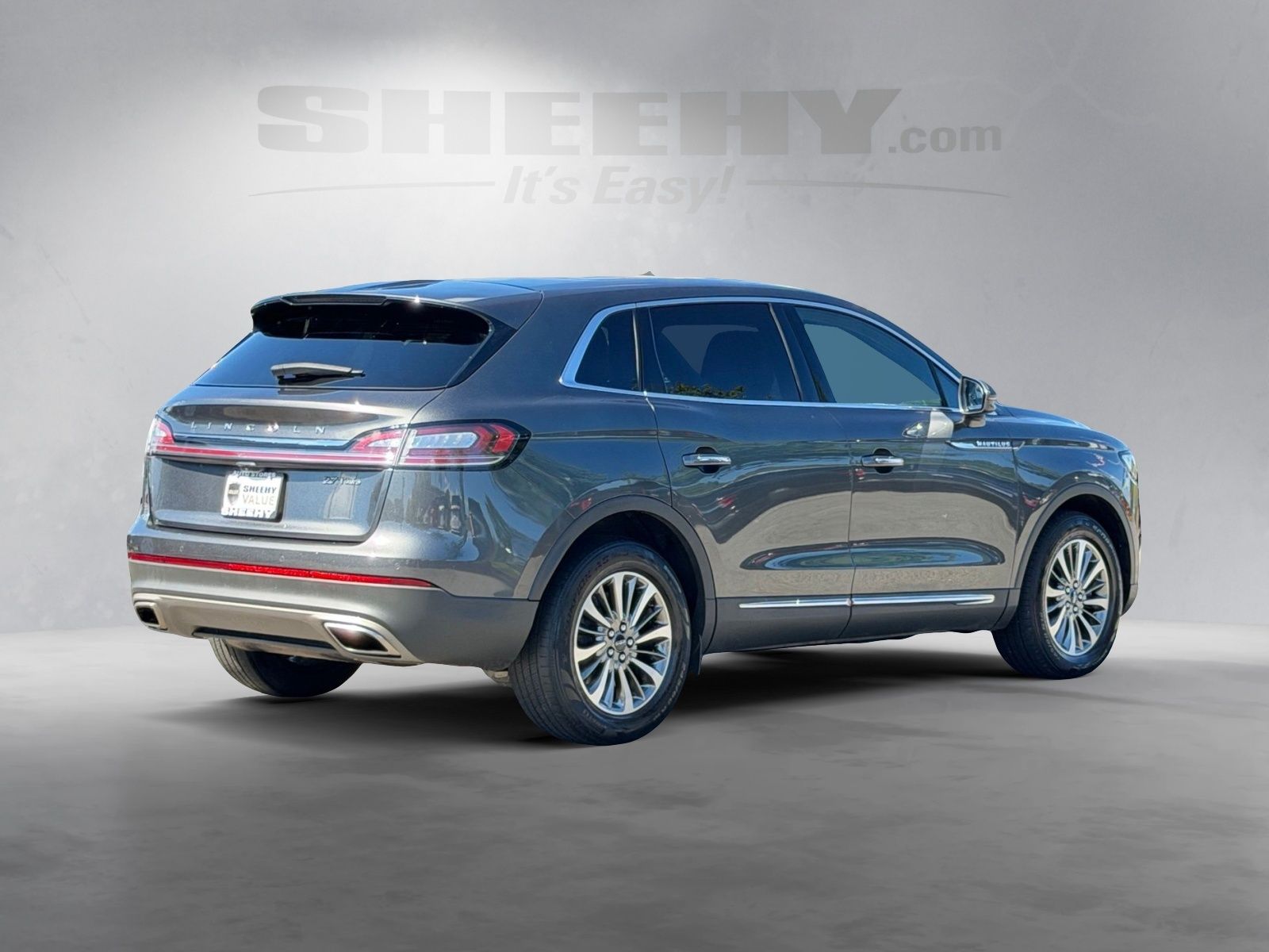 Used 2020 Magnetic Gray Lincoln Reserve image 13