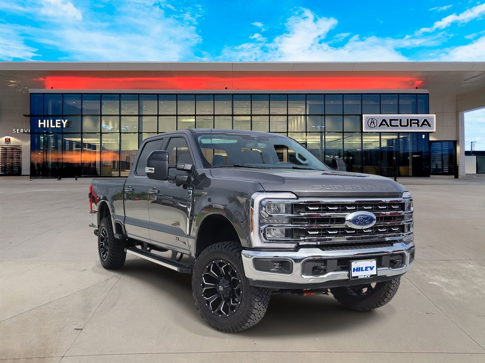 Gray Metallic 2026 Ford F-250 Super Duty Lariat Crew Cab 4WD Pickup Truck Four-Wheel Drive Automatic