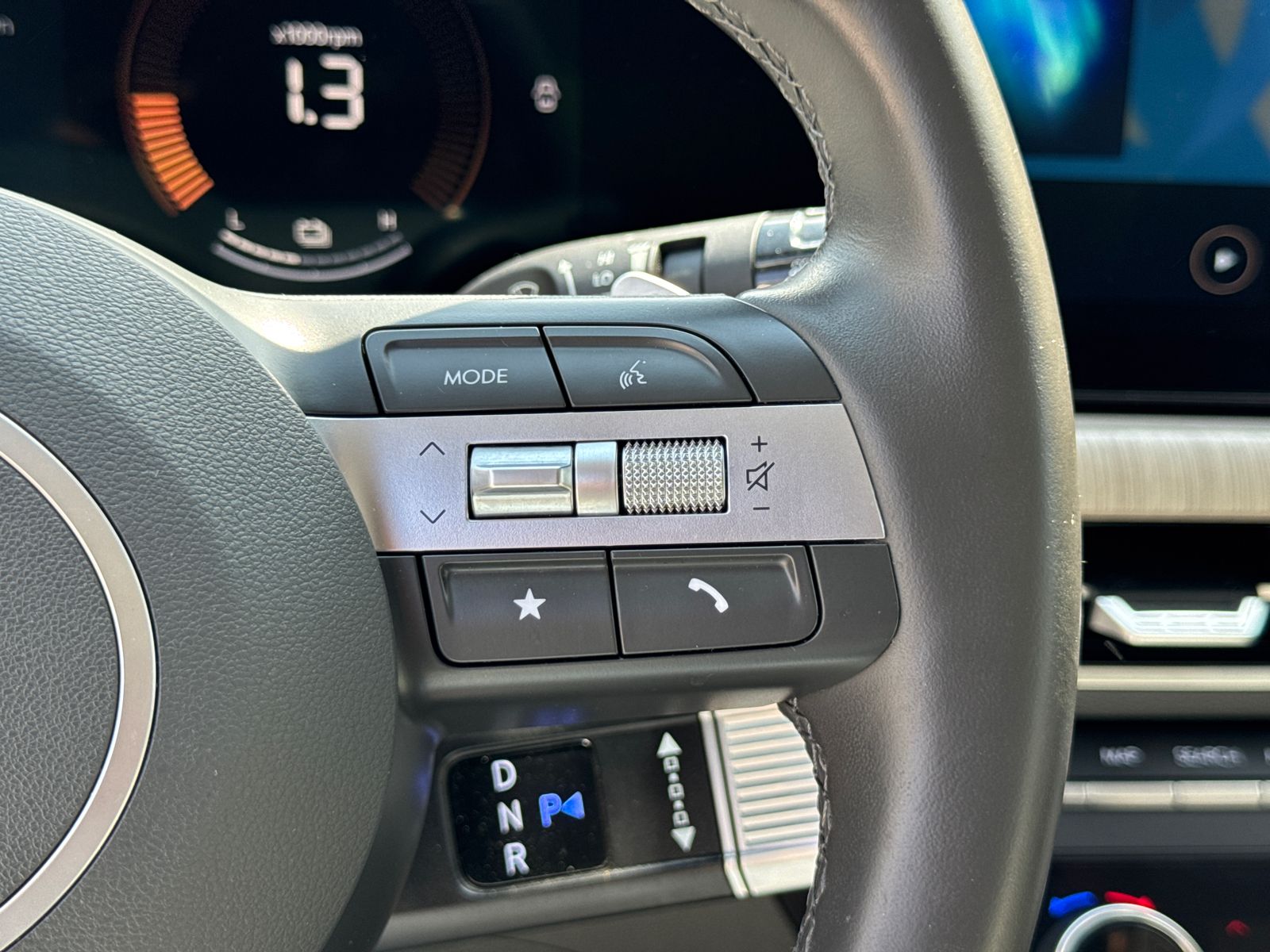 2024 Hyundai Sonata Hybrid SEL photo 23