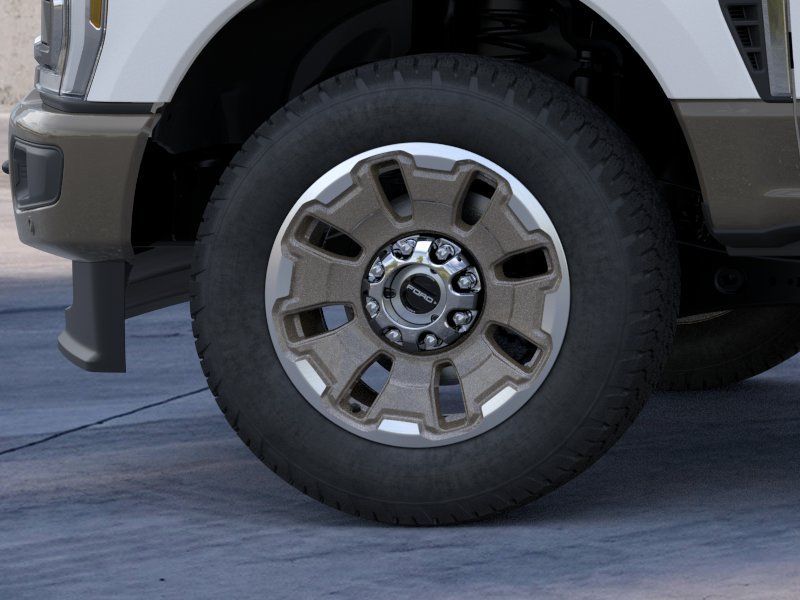 New 2026 Star White Metallic Tri-Coat Ford King Ranch image 19