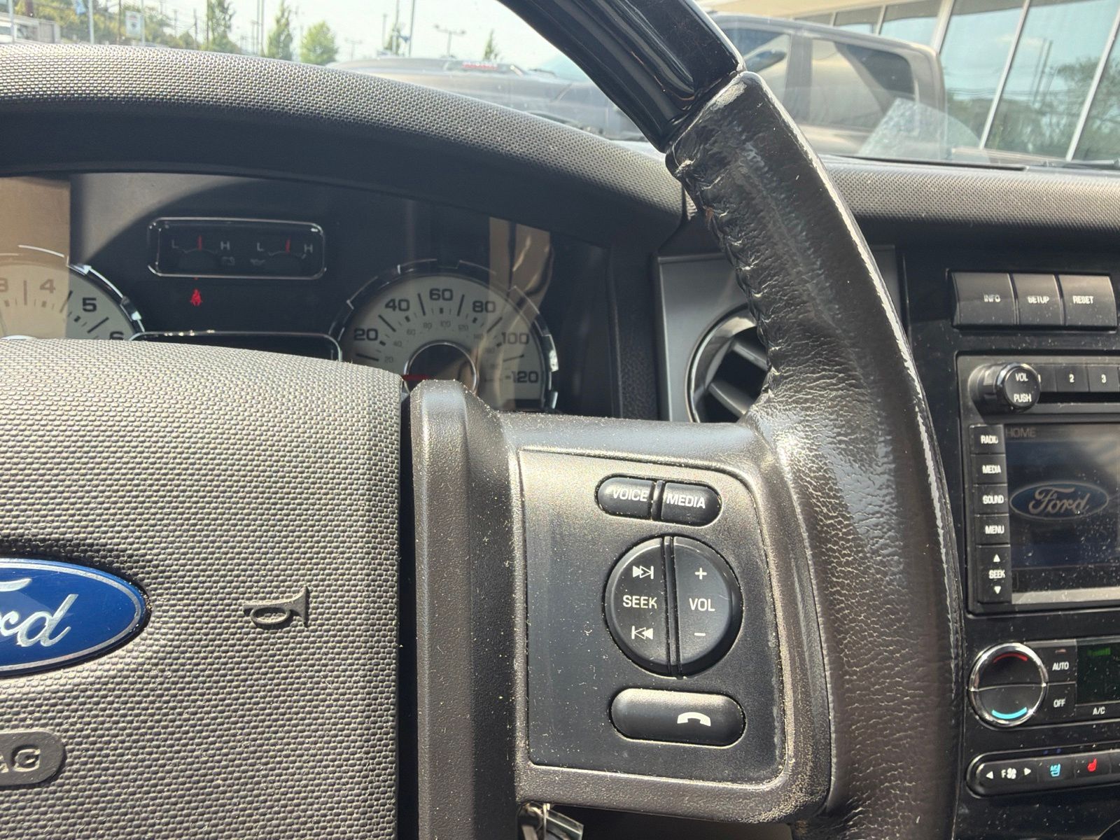 Used 2013 White Ford Limited image 18