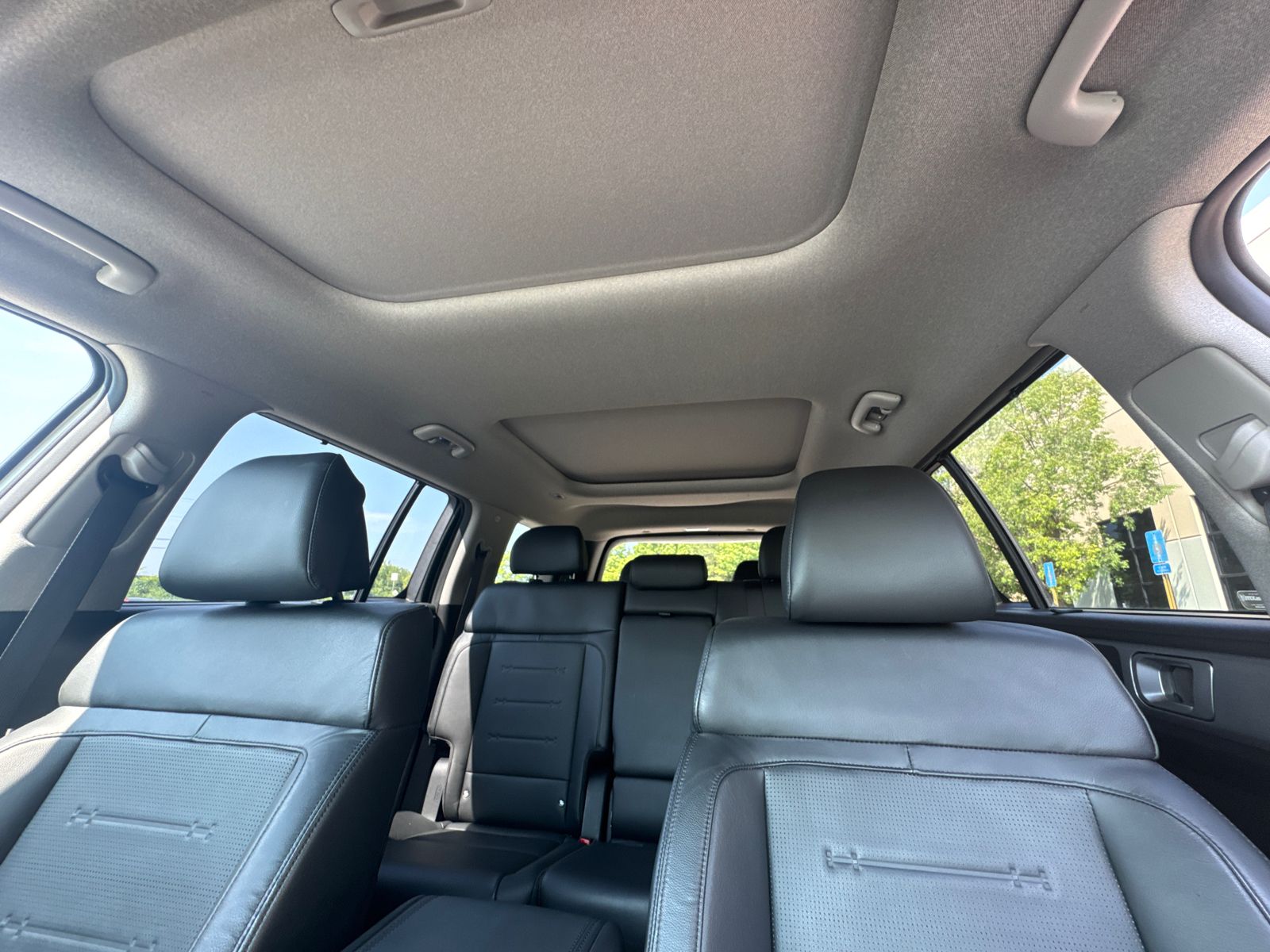 Used 2024 White Hyundai Limited image 31