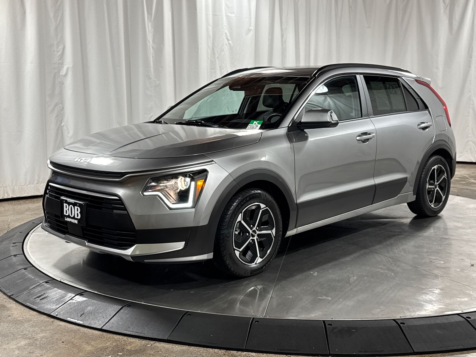 Steel Gray 2023 Kia Niro EX FWD SUV / Crossover Front-Wheel Drive 6-Speed Automatic