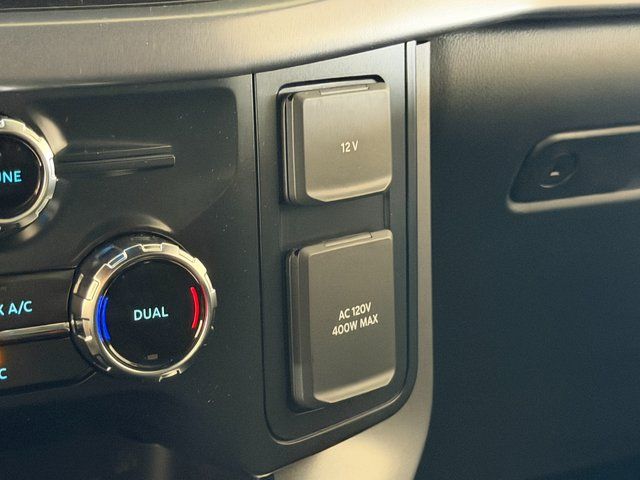 New 2026 Oxford White Ford XLT image 28