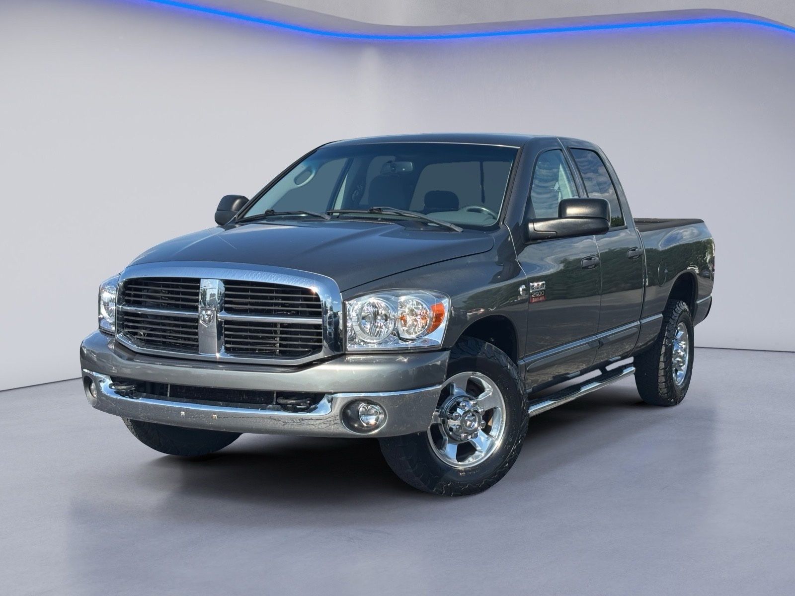 Mineral Gray Metallic 2007 Dodge RAM 2500 Pickup Truck 4X2 6-Speed Automatic