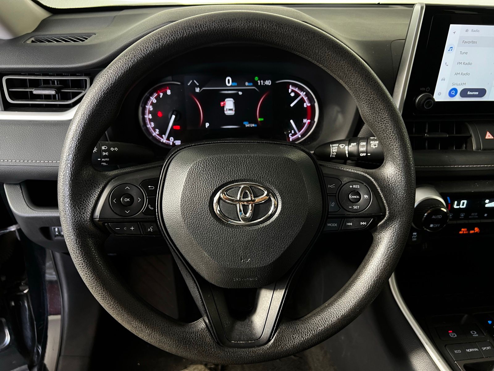 Thumbnail: 2024 Toyota RAV4 - 6