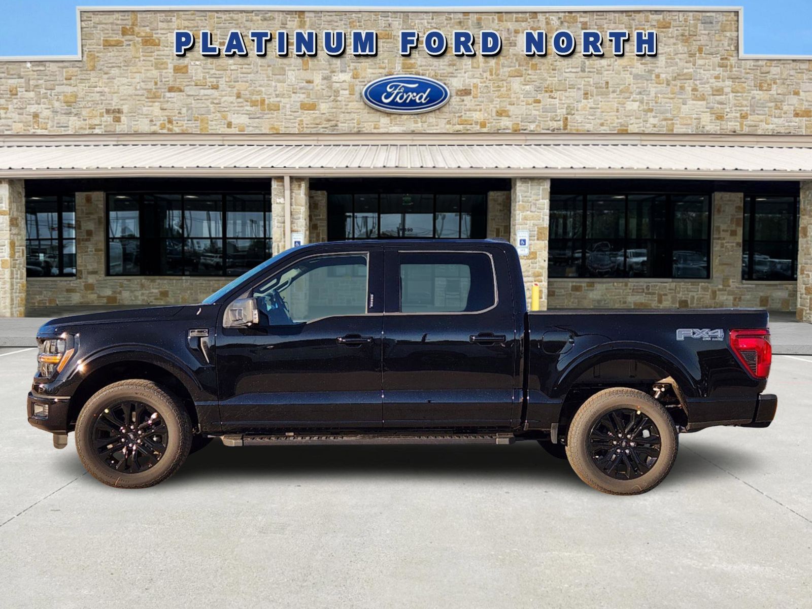 2024 Ford F-150 XLT 3