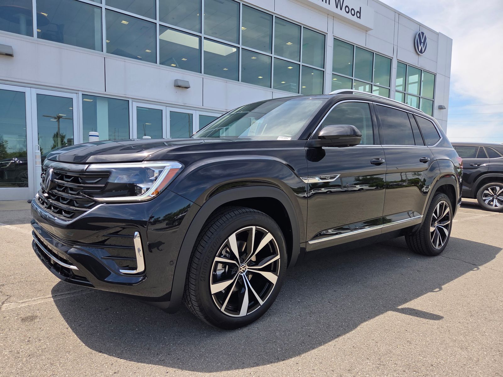 new 2026 Volkswagen Atlas car, priced at $53,803