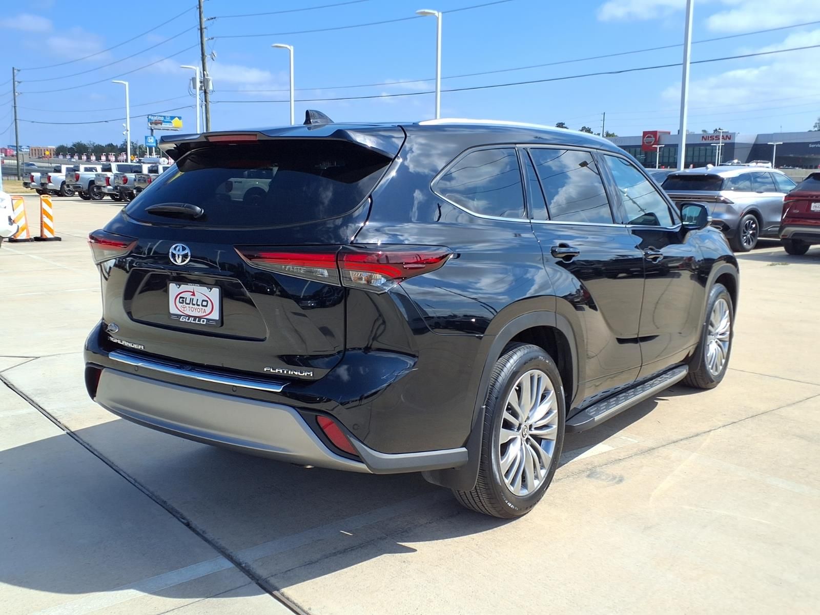 2024 Toyota Highlander Platinum Black at Toyota of Victoria