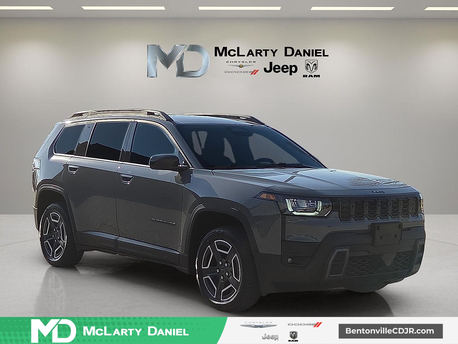 2026 Jeep Cherokee Laredo 4WD