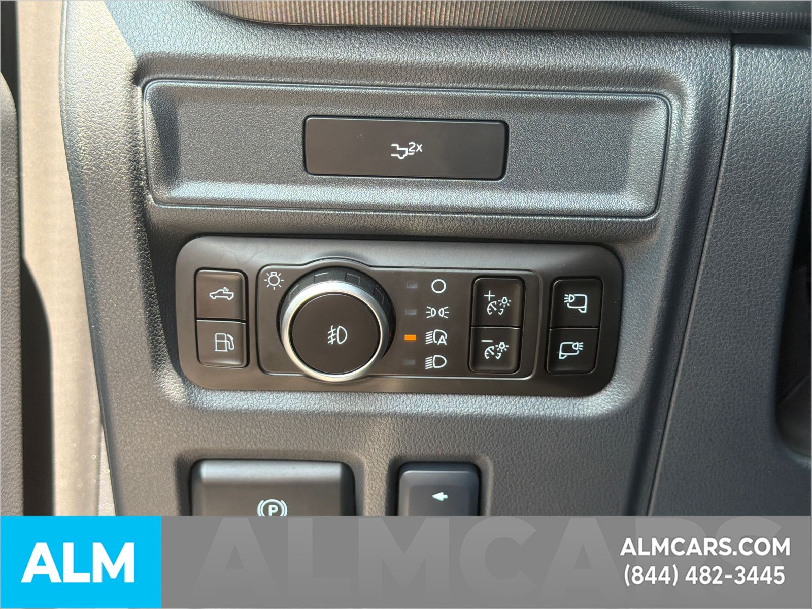 Used 2026 Blue Ford Lariat image 36