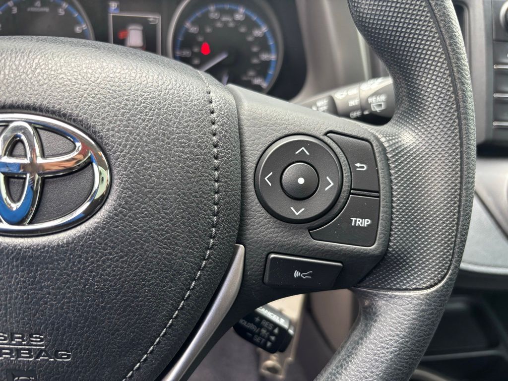 Used Car 2018 Toyota Rav4  Le For Sale Under $25,000 In Austin, Texas