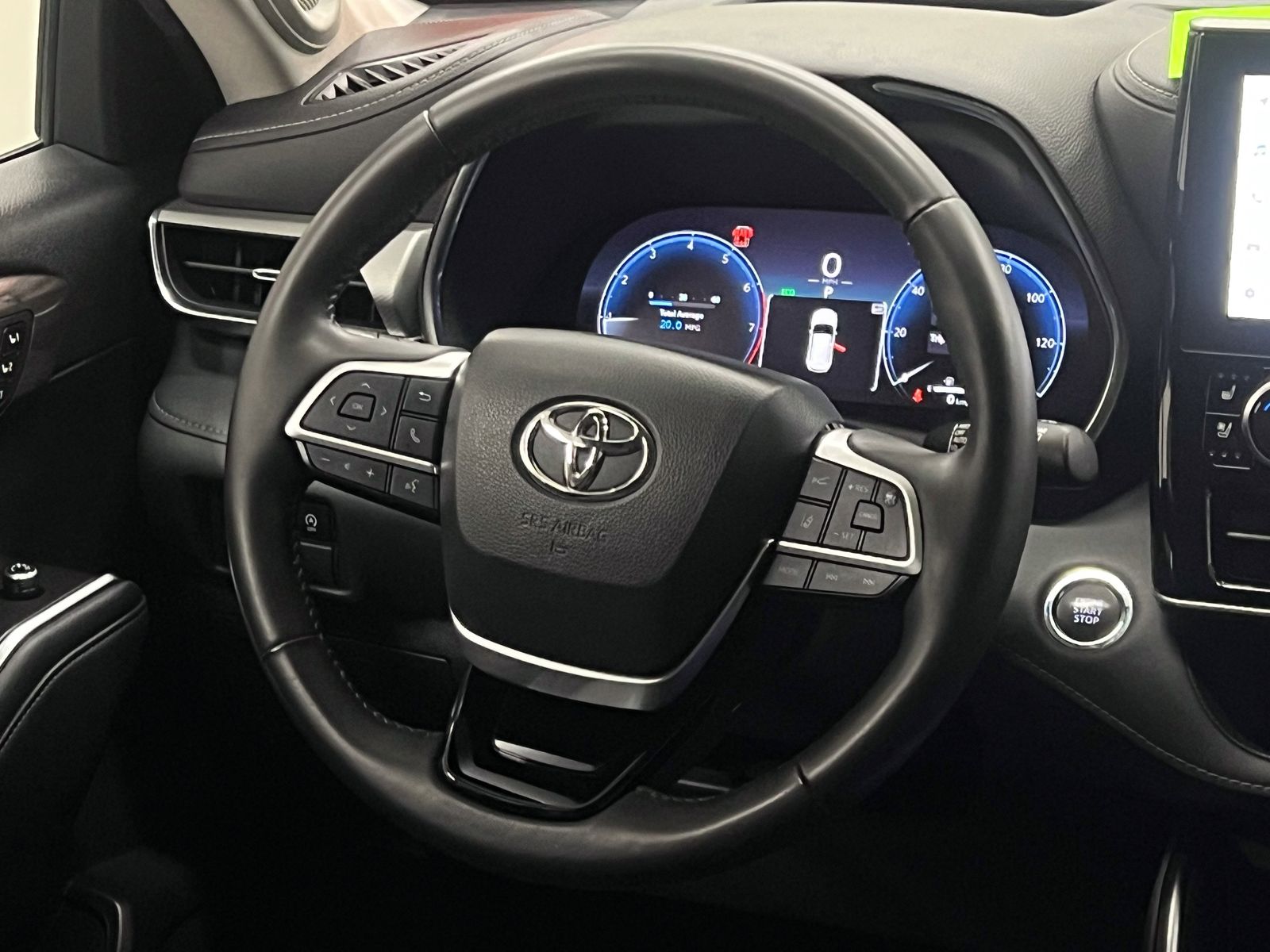 used 2023 Toyota Highlander car, priced at $39,388