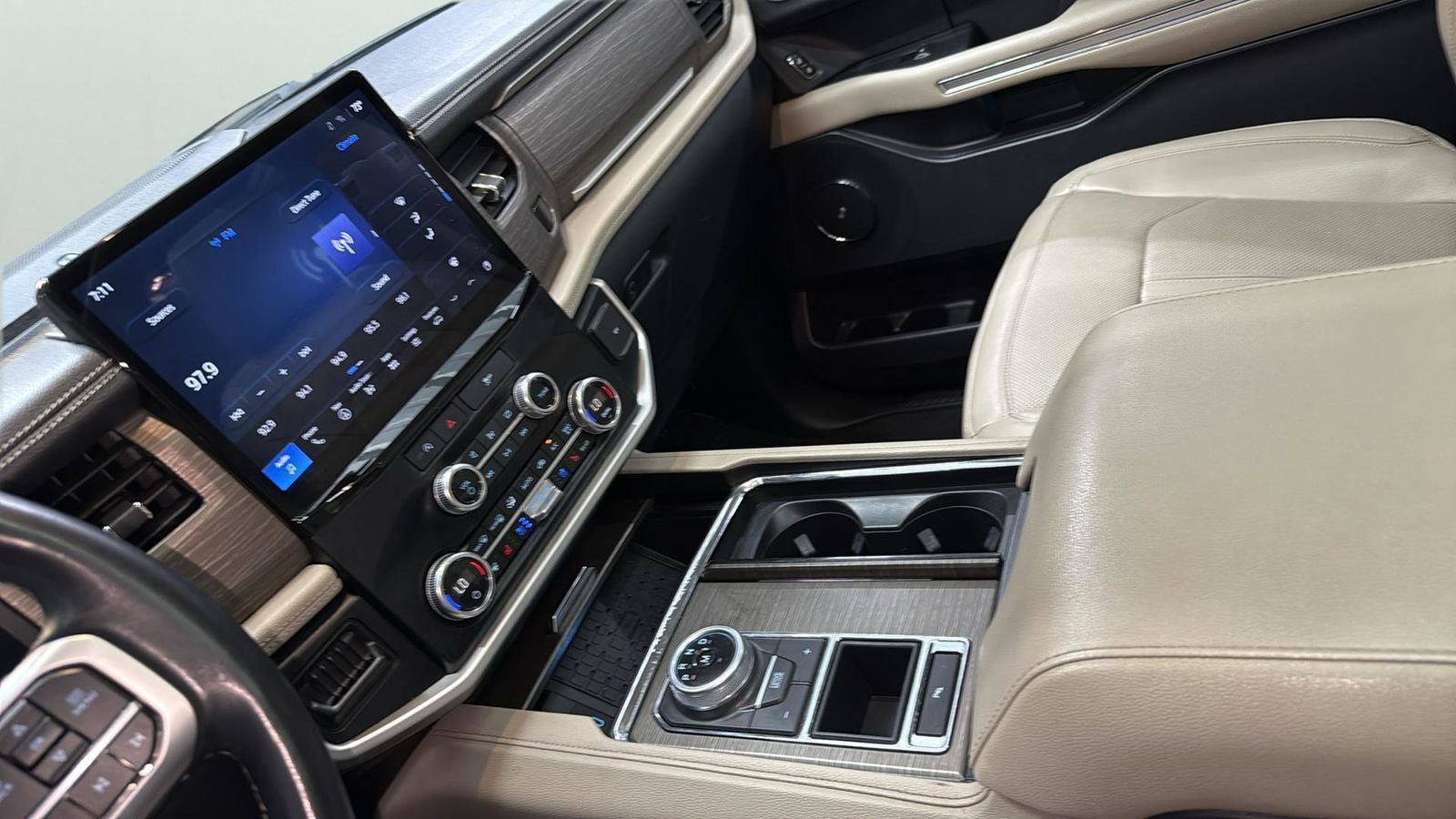 Used Car 2024 Ford Expedition Max  Limited For Sale Under $60,000 In Austin, Texas