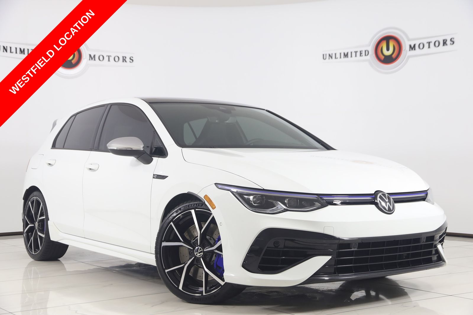 Pure White 2023 Volkswagen Golf R Hatchback All-Wheel Drive 7-Speed Dual Clutch