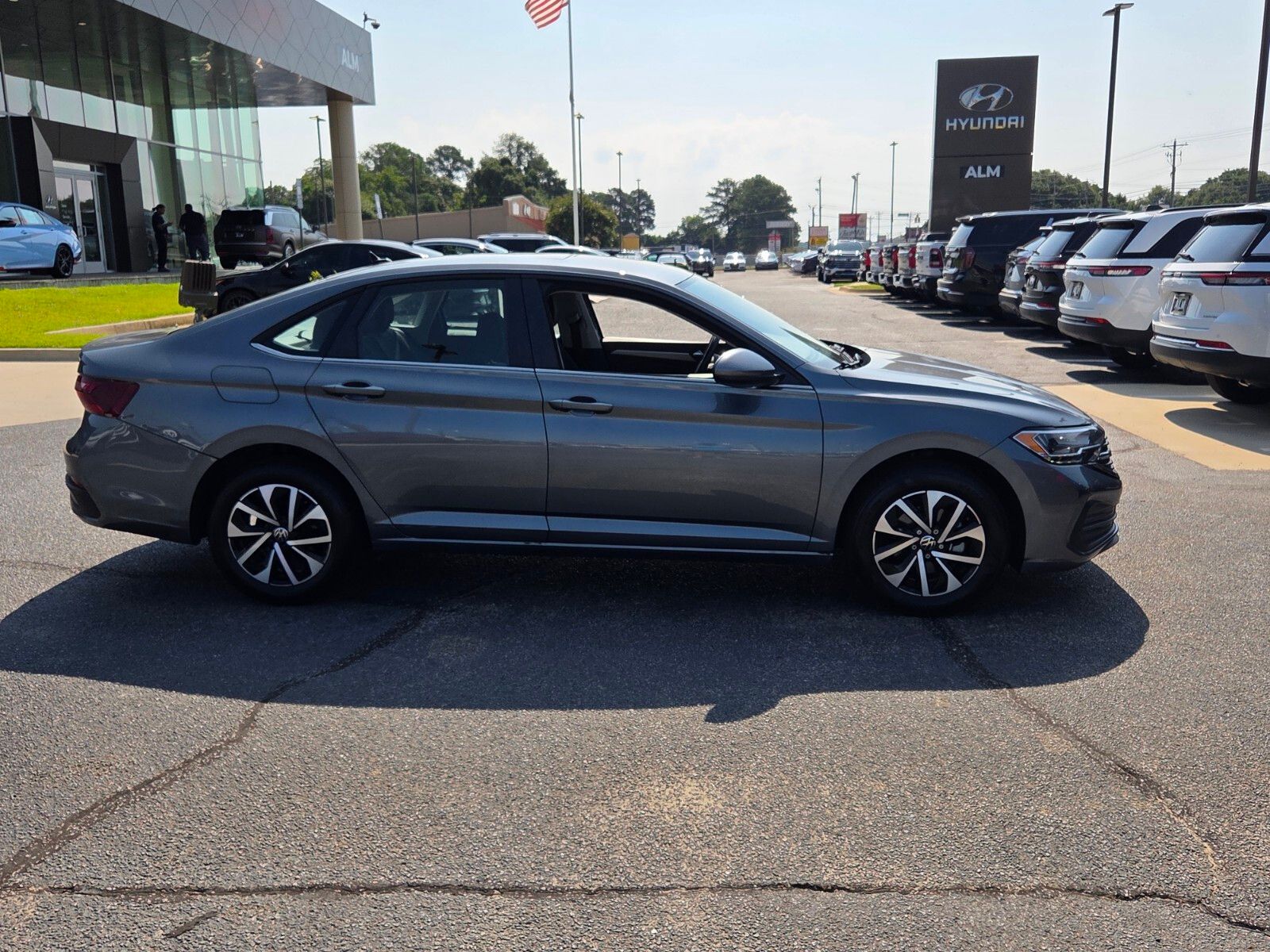 Used 2024 Gray Volkswagen 1.5T S image 14