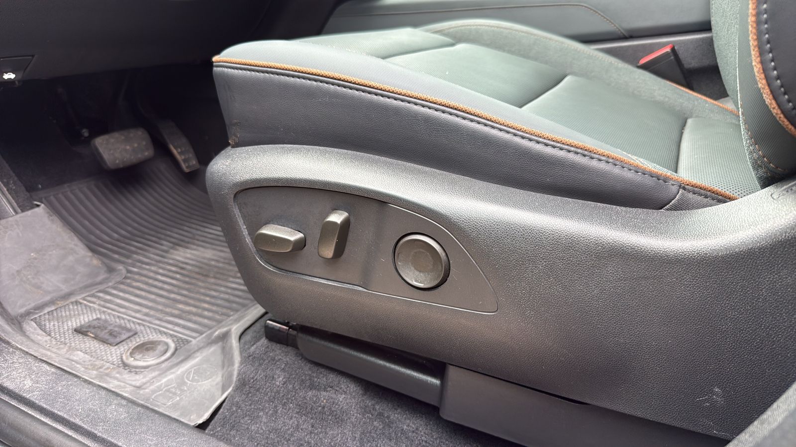 Used Car 2024 Gmc Acadia  At4 For Sale Under $50,000 In Austin, Texas