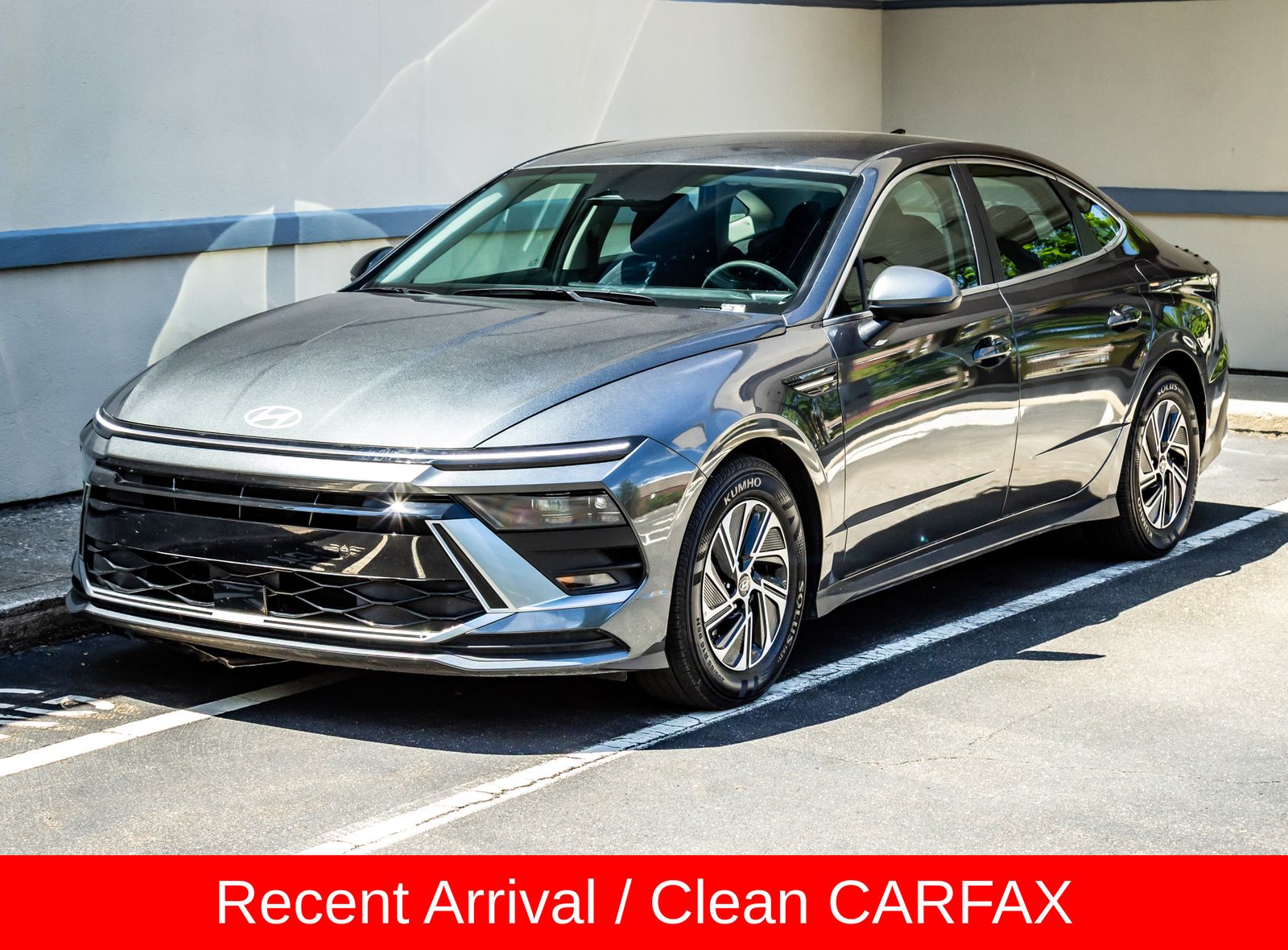 2026 Hyundai Sonata Hybrid Gris (Portofino Gray) Sedán Tracción delantera 6 velocidades Automática