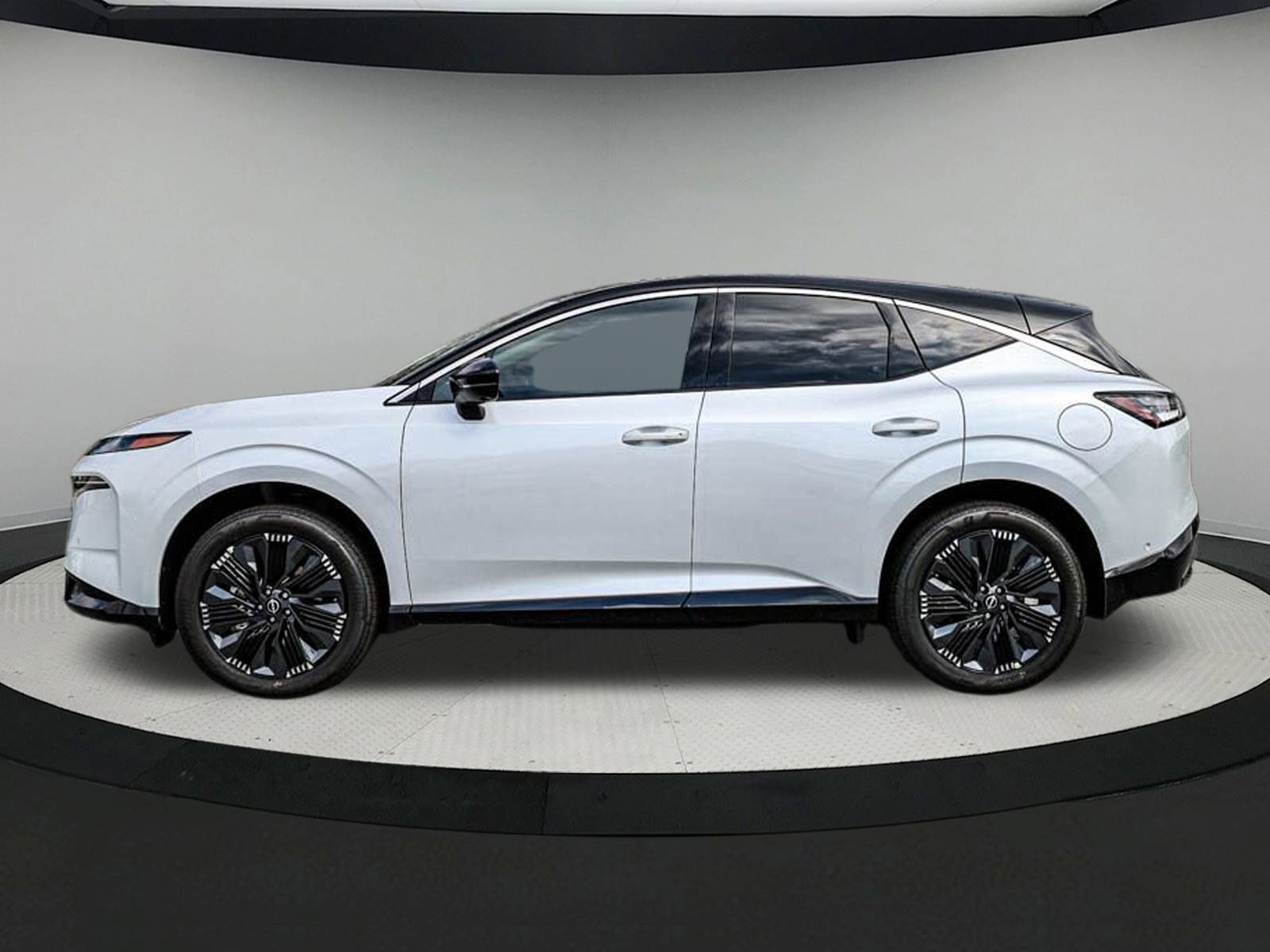 2025 Nissan Murano Platinum photo 3