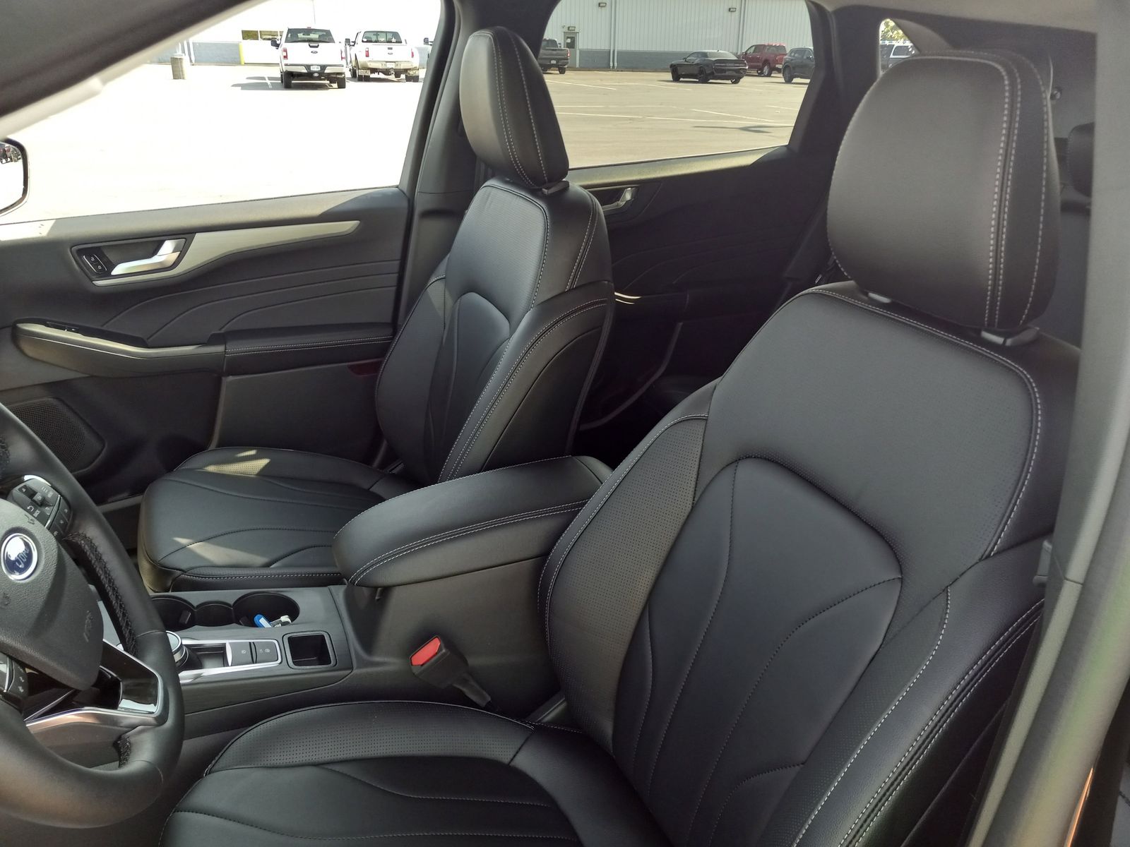 2026 Ford Escape Plug-In Hybrid image 13