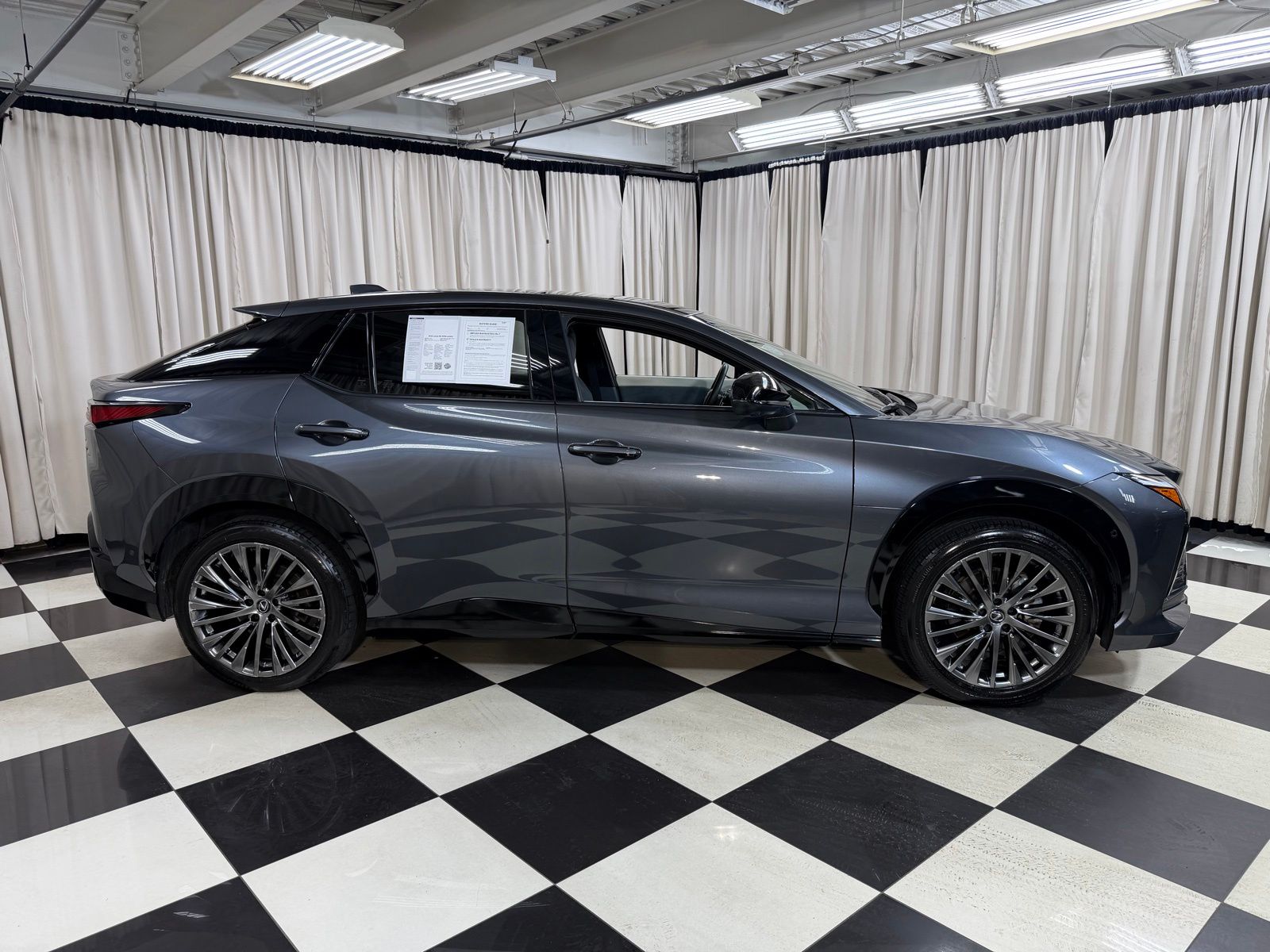 Used 2023 Gray Lexus 450e Luxury image 8