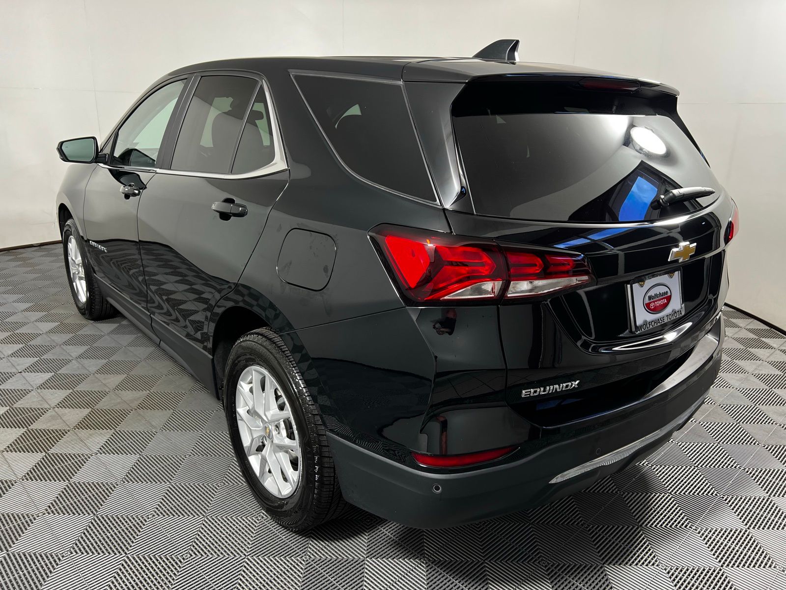 Thumbnail: 2023 Chevrolet Equinox - 7