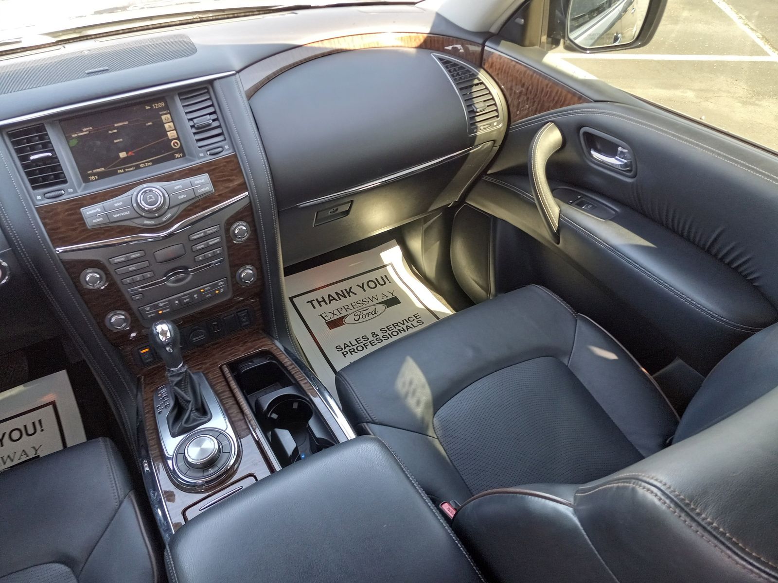 2020 Nissan Armada image 19