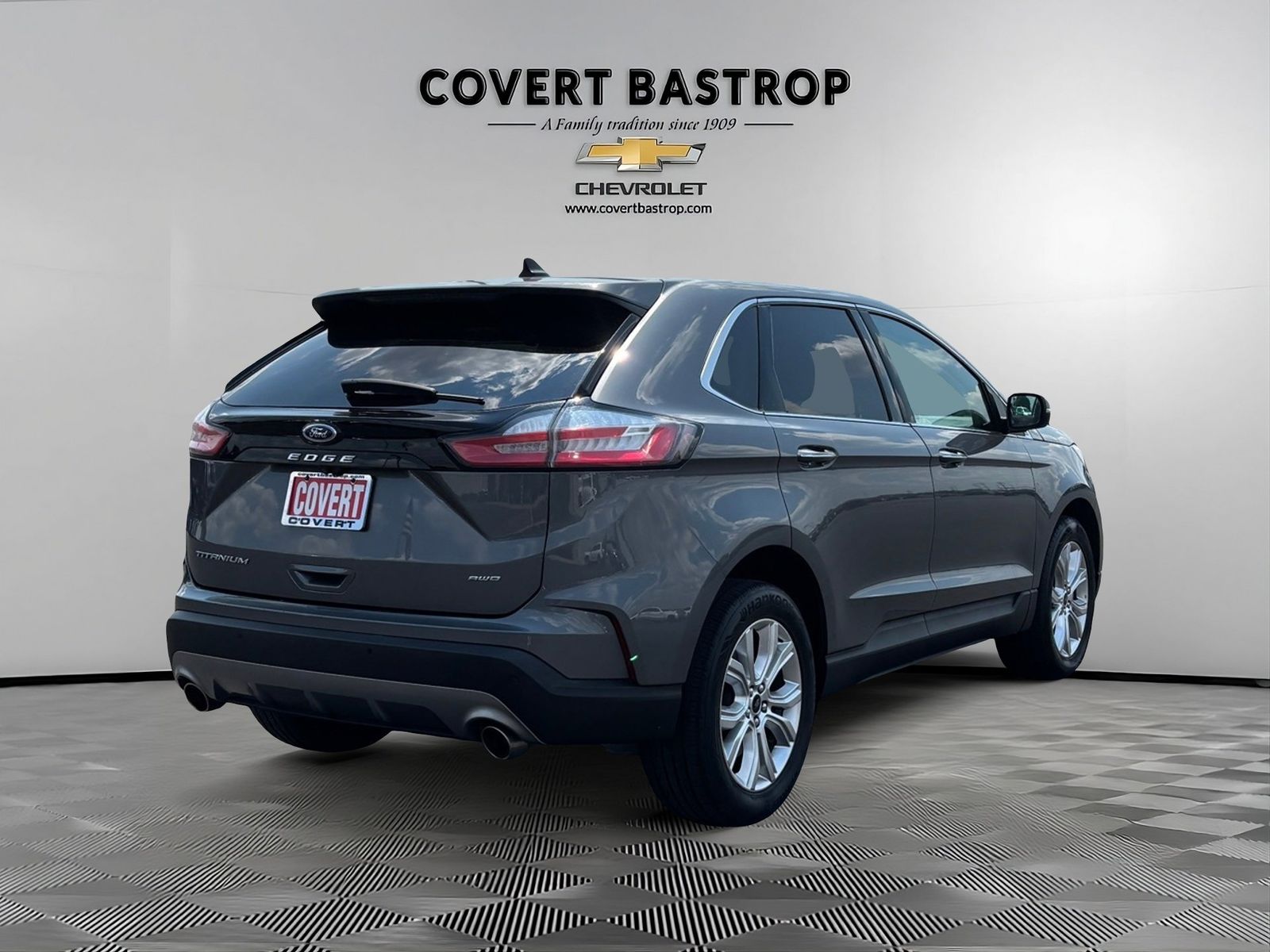 Used Car 2024 Ford Edge  Titanium For Sale Under $30,000 In Austin, Texas