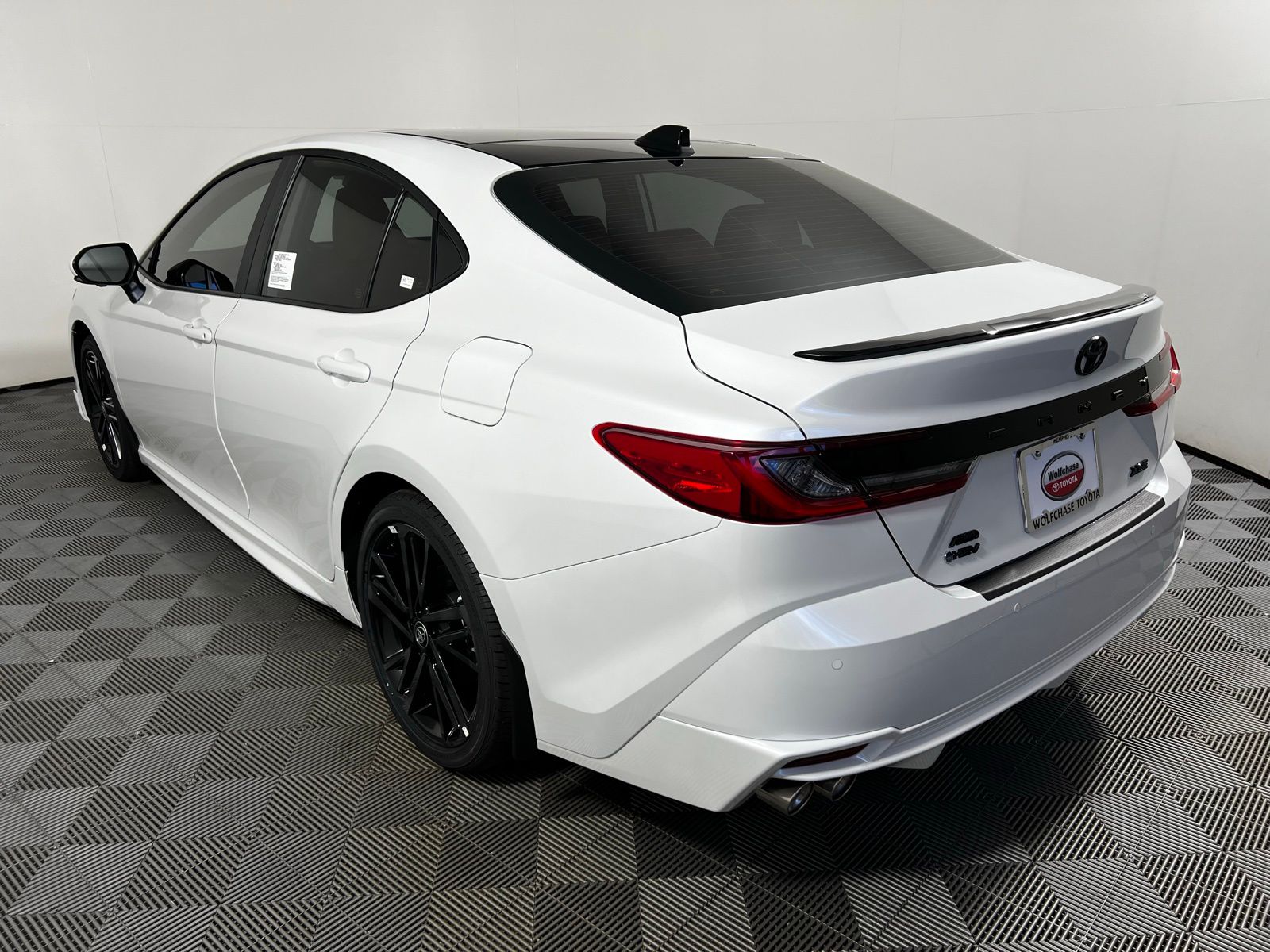 Thumbnail: 2026 Toyota Camry - 7