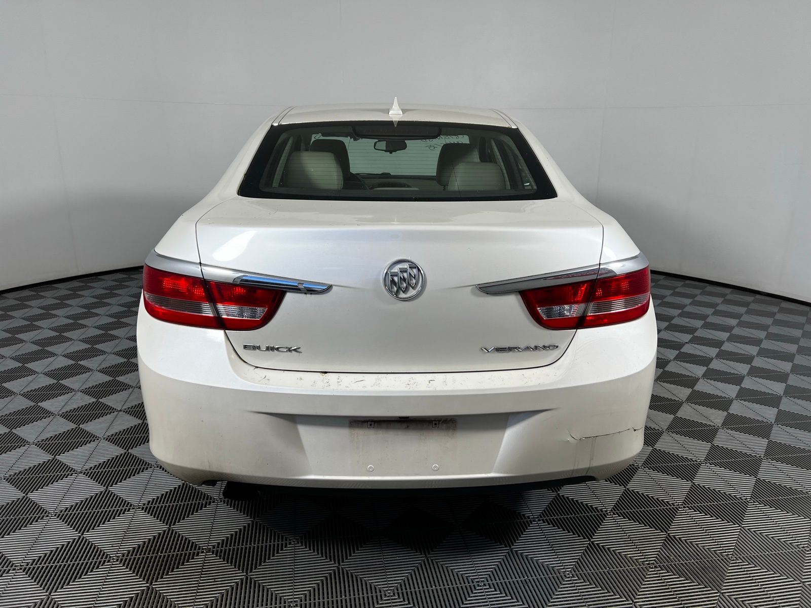 2013 Buick Verano Base 6