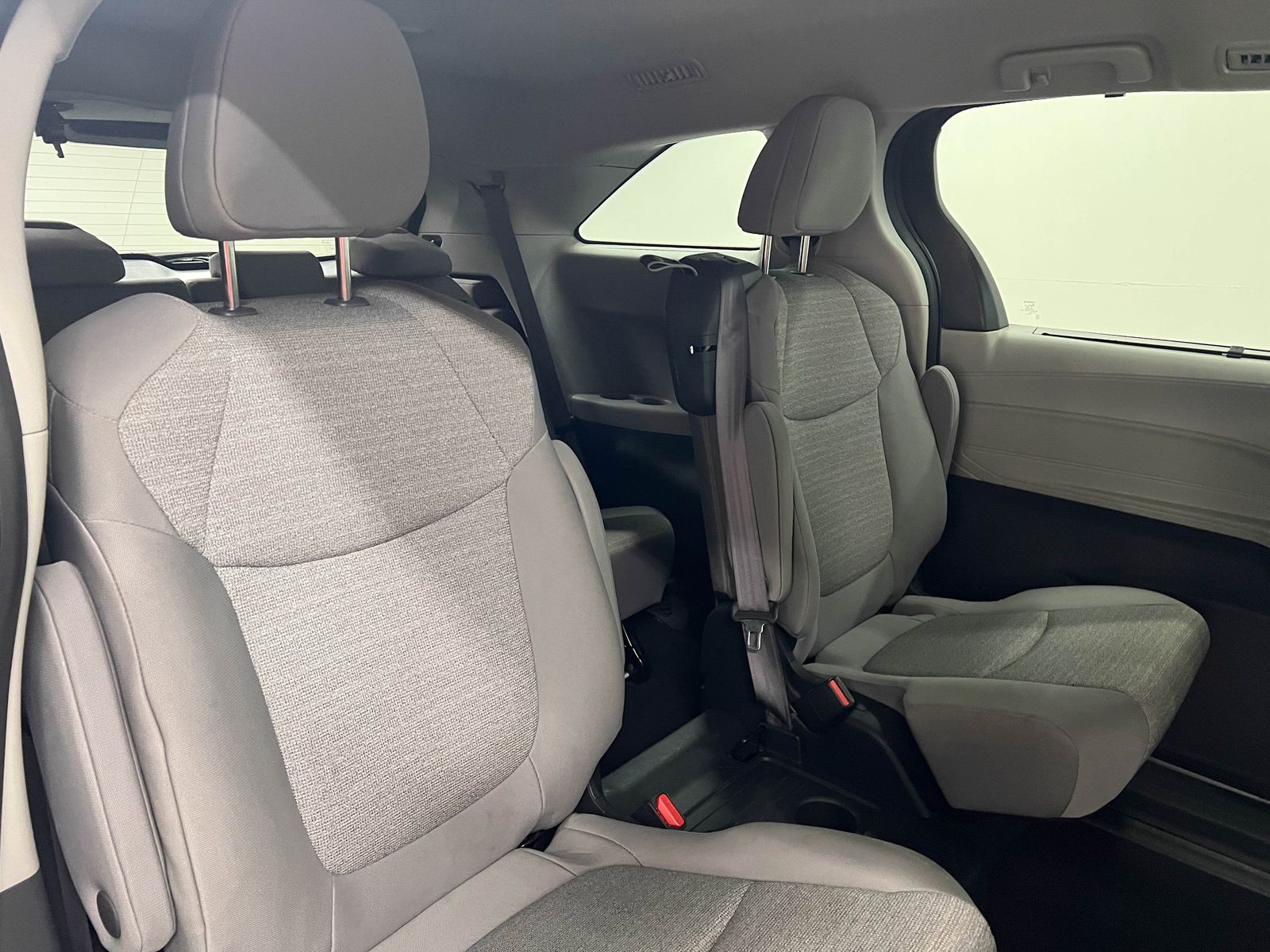 used 2023 Toyota Sienna car, priced at $33,788