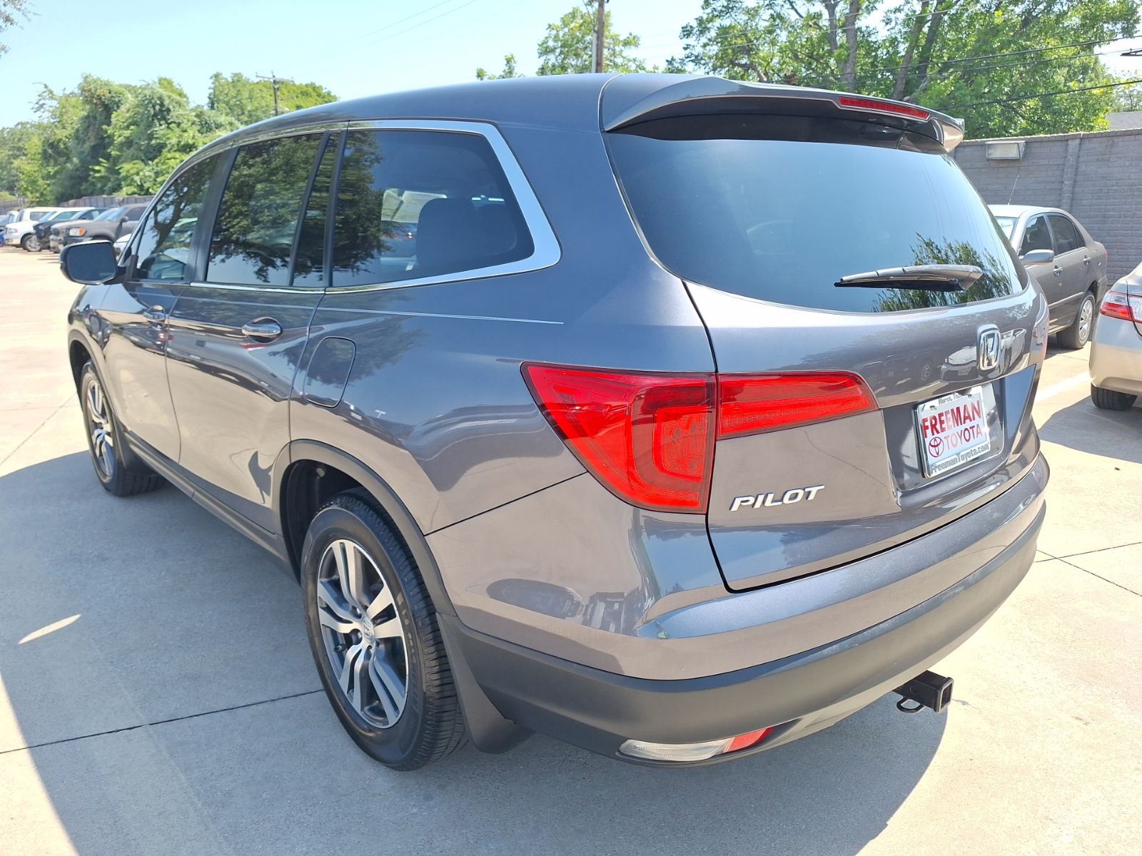 car-gallery-4