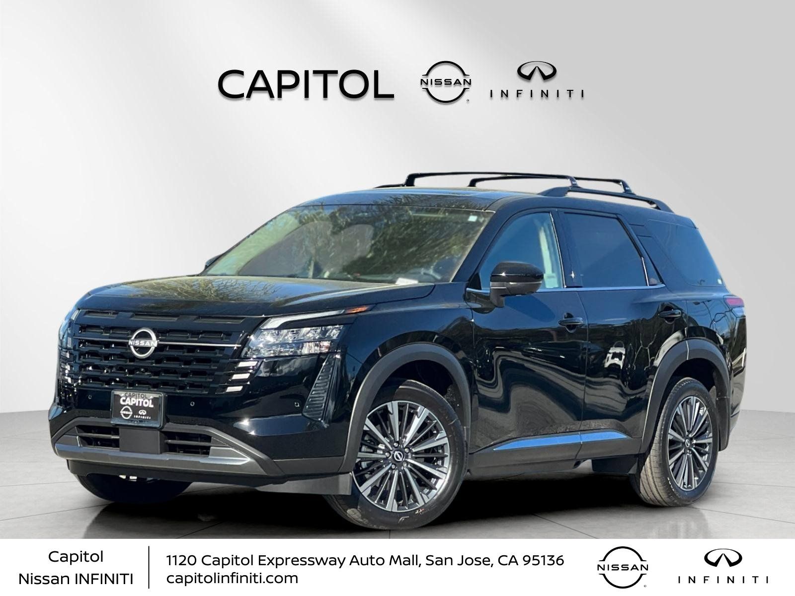 2026 Nissan Pathfinder Platinum 4WD's photo