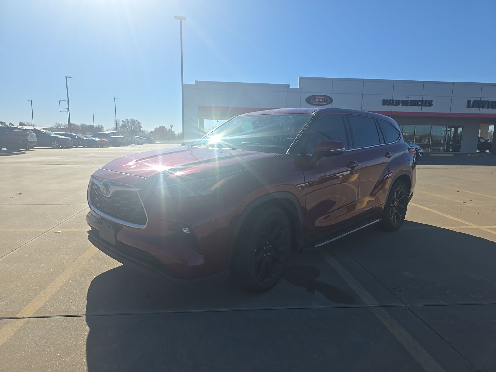 2022 Toyota Highlander LE 2