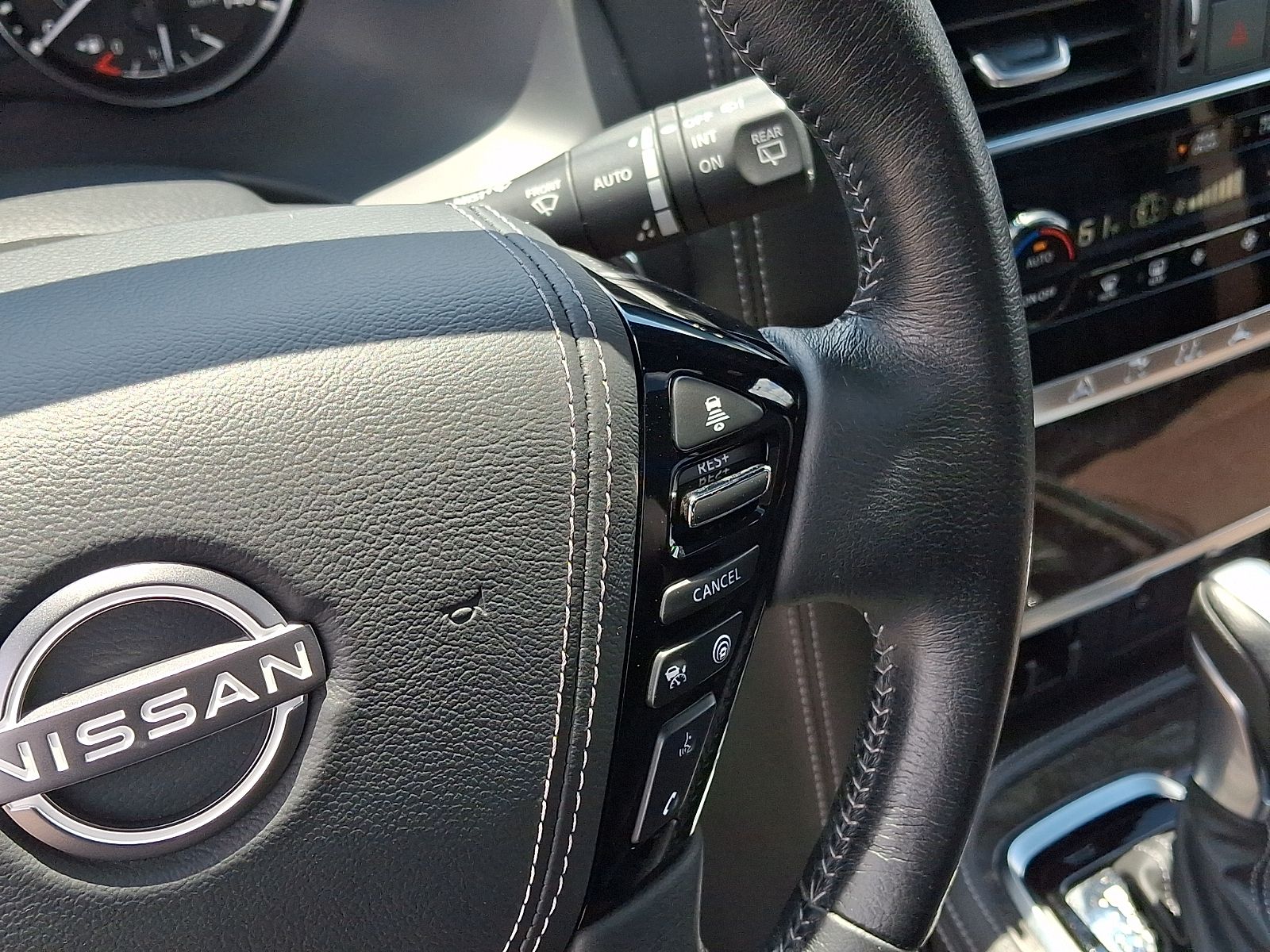 Used 2023 Nissan Armada SUV
