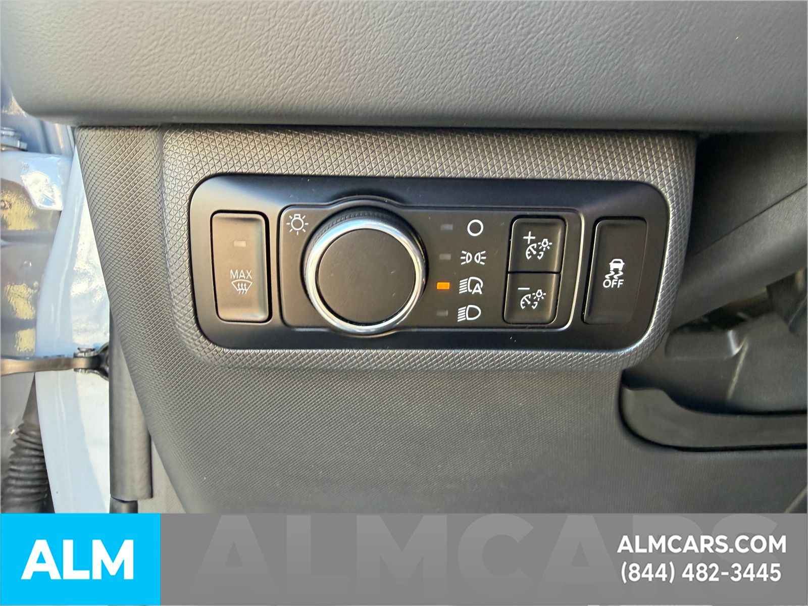 Used 2024 Gray Metallic Ford Premium image 24