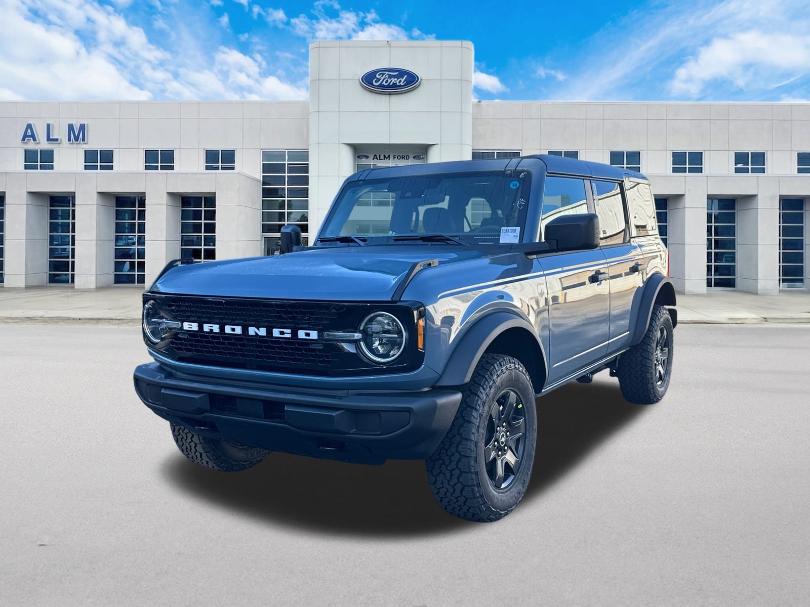 2025 Ford Bronco 4-Door Big Bend's photo