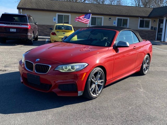 2016 BMW 2 Series M235i xDrive Convertible's photo