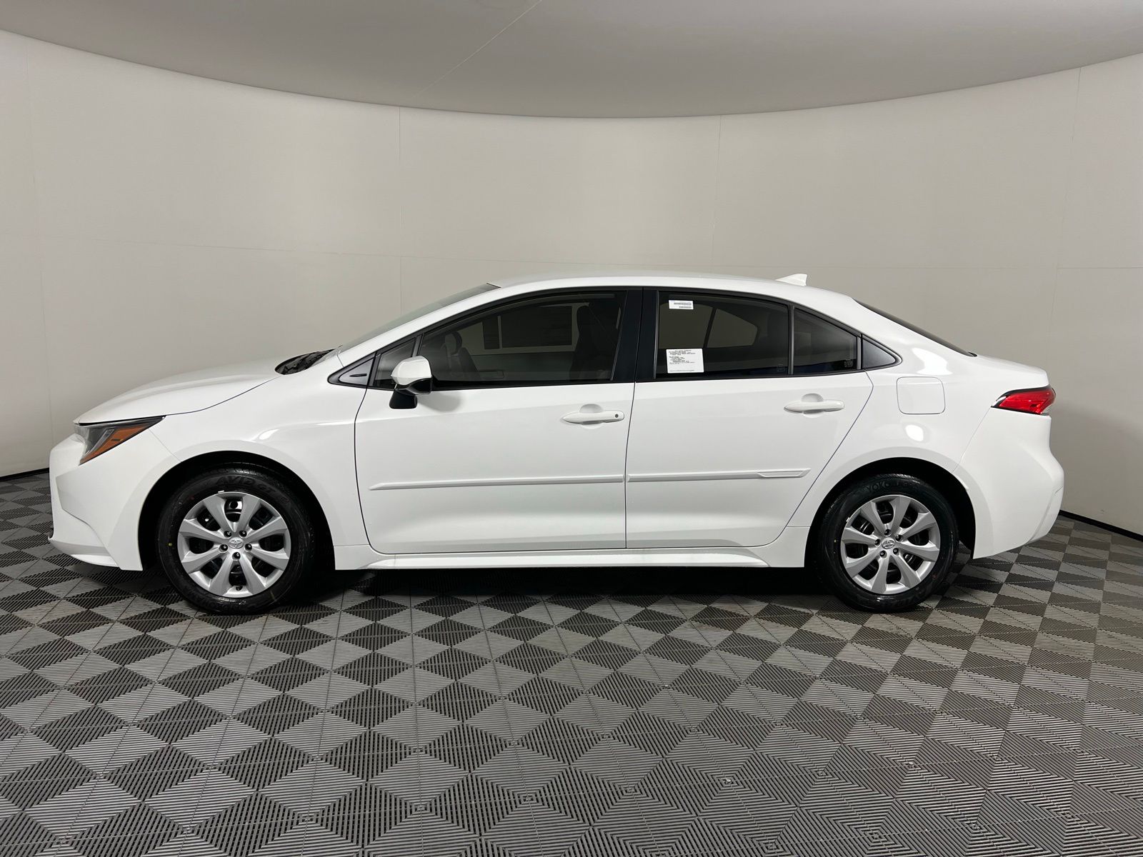 Thumbnail: 2026 Toyota Corolla - 8