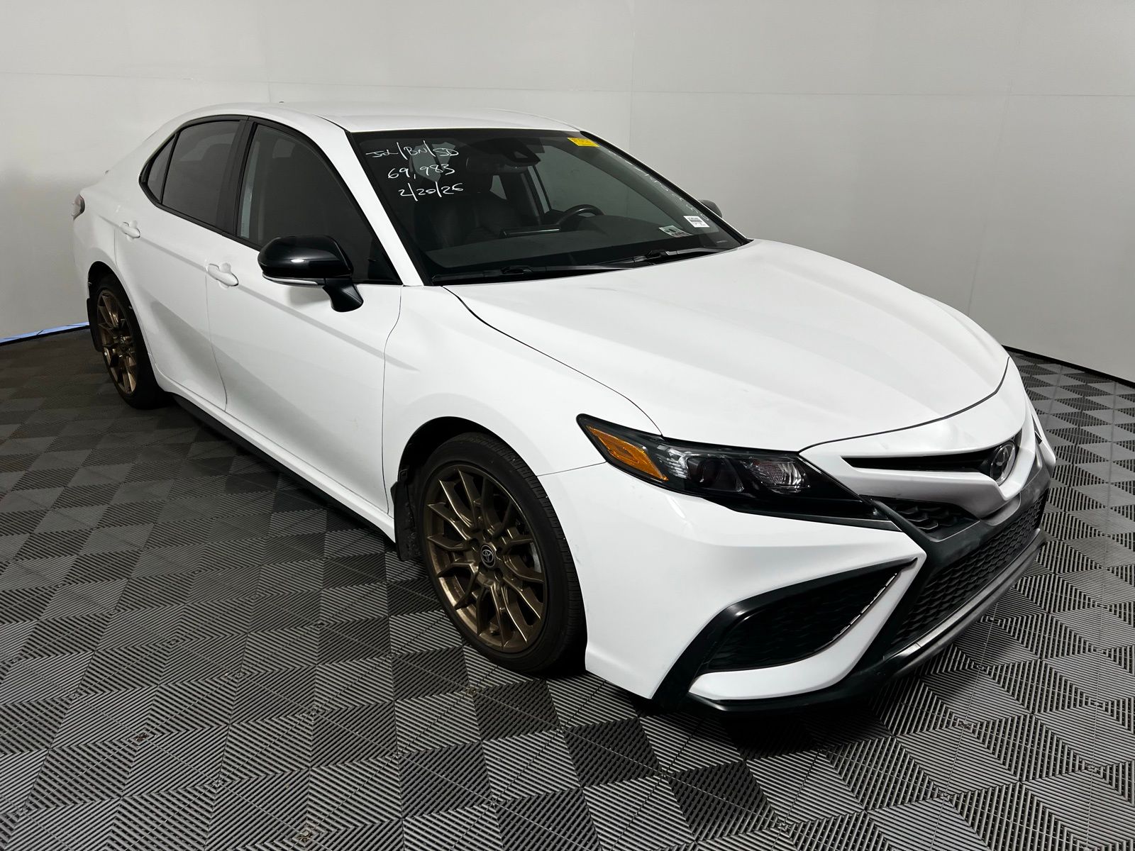 Thumbnail: 2023 Toyota Camry - 3