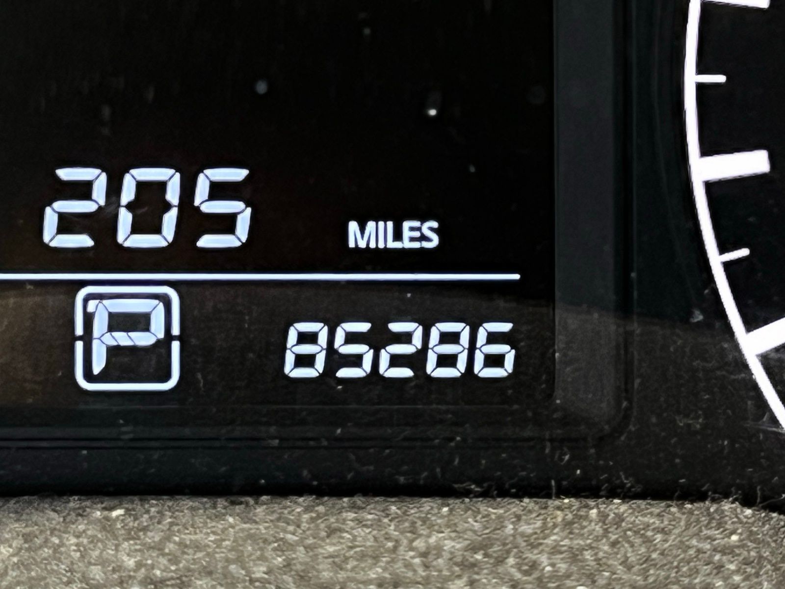 Thumbnail: 2015 Nissan Sentra - 11