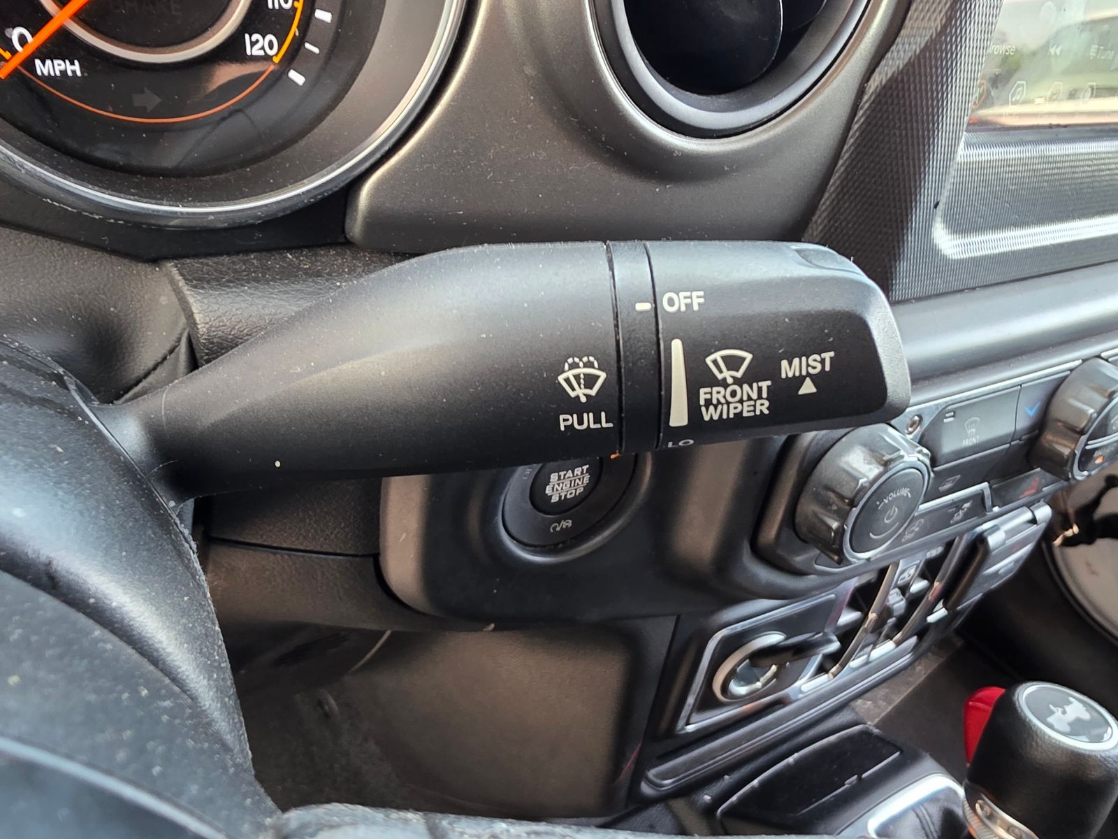 Used 2023 White Jeep Sport S image 36